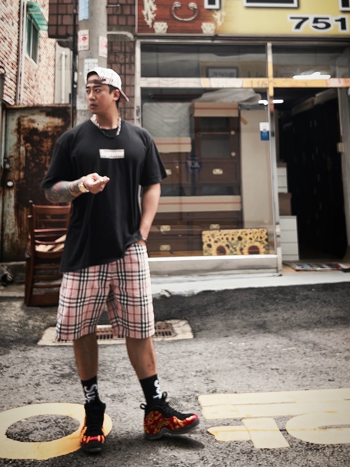 Supreme x Burberry Denim 6-Panel Pink - 22SS, Supreme x Burberry Denim Shorts Pink - 22SS 착용 스타일 - 2