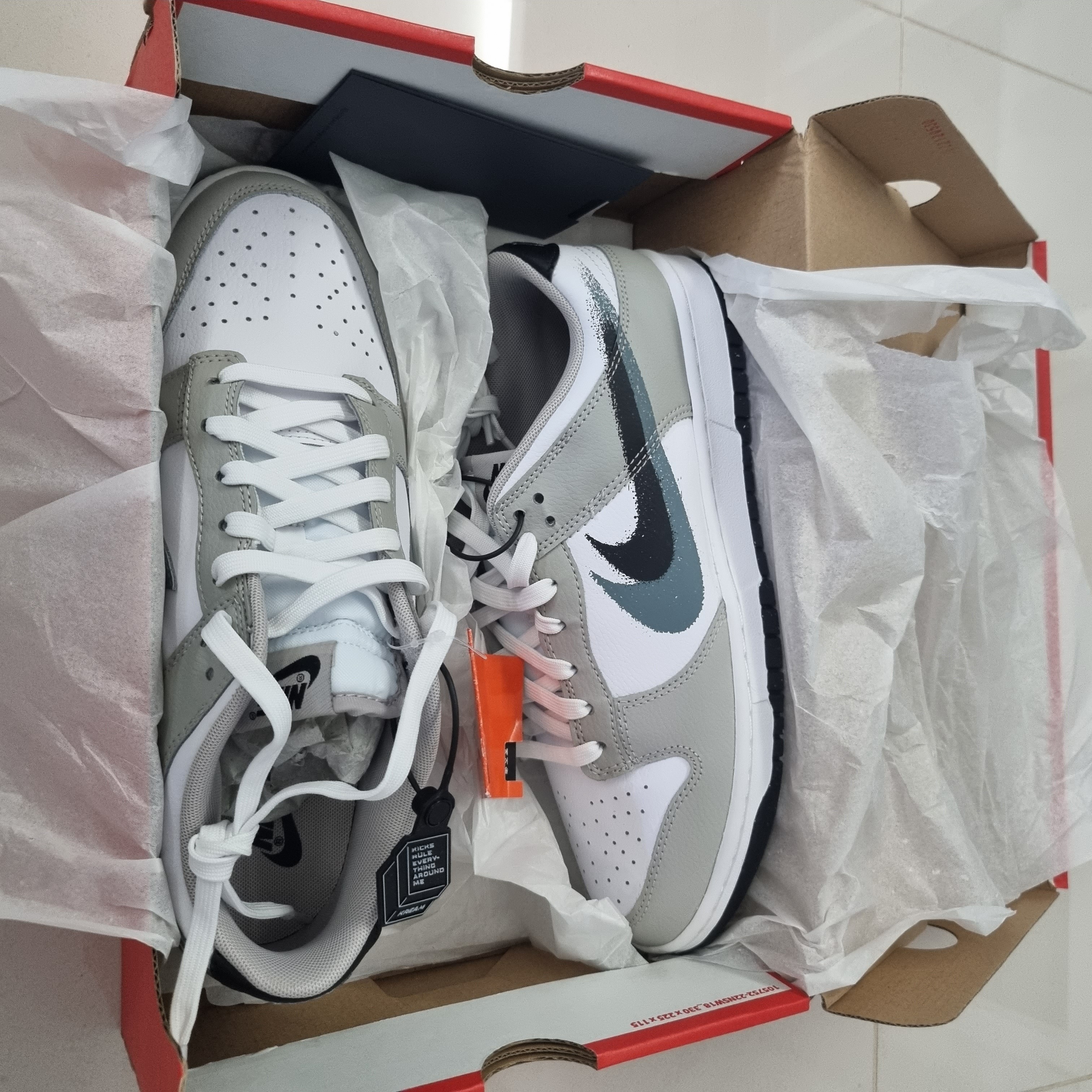 Nike Dunk Low Cool Grey White 착용 스타일