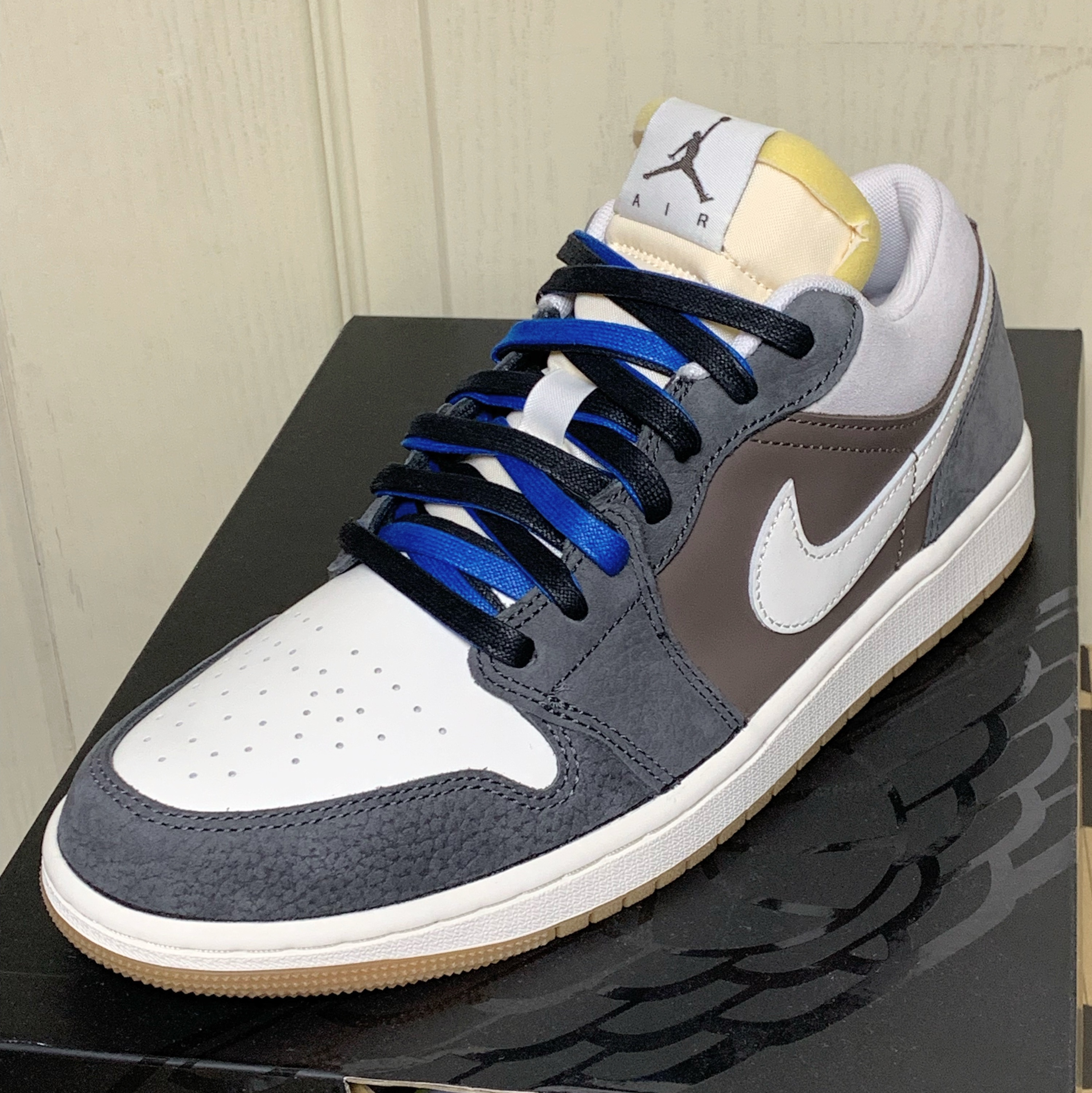 Jordan 1 Low Kkachi 착용 스타일
