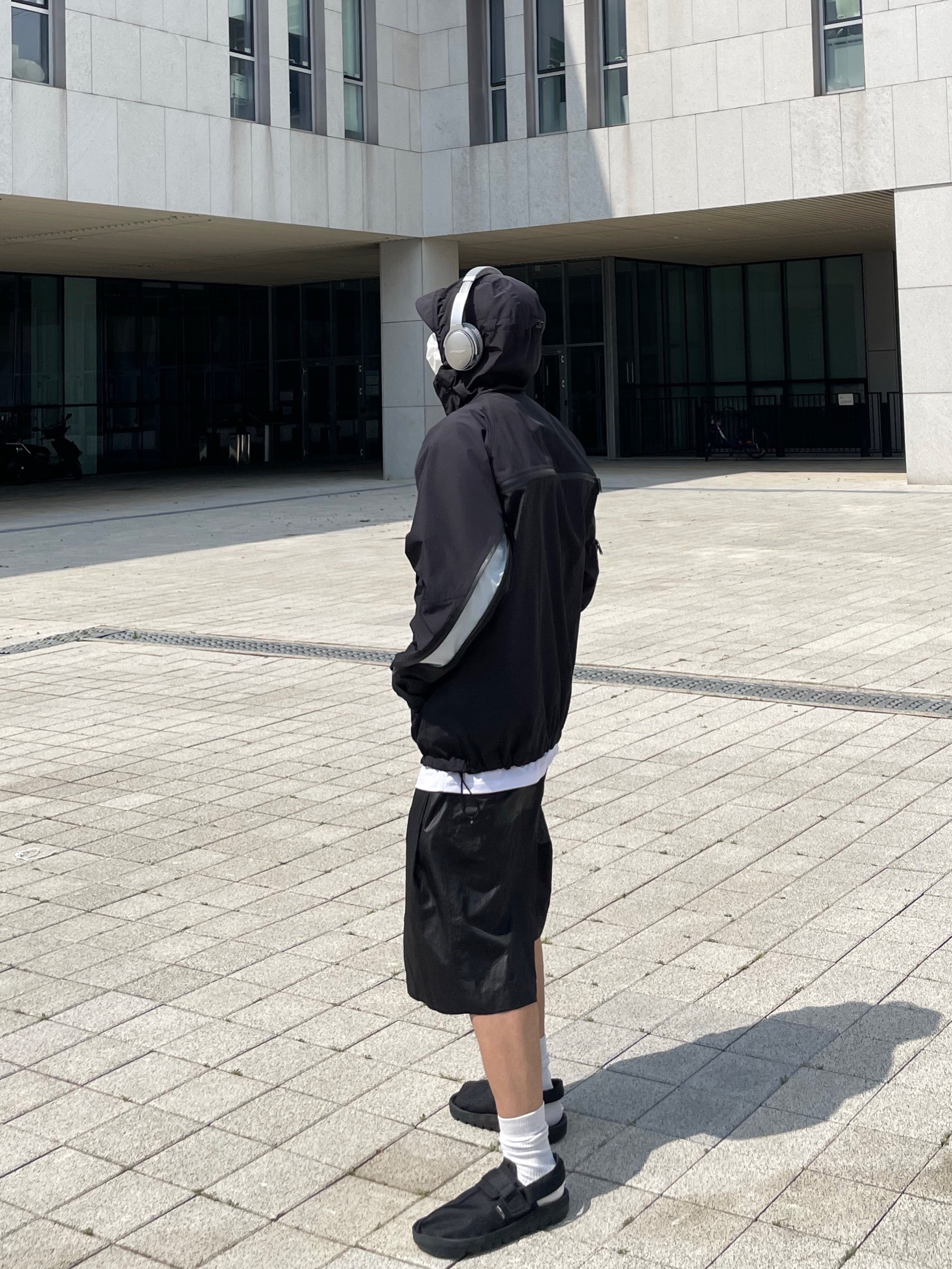 Undermycar Caudal Multi Zip Light Blouson Sargasso Sea - 21SS, Reebok Beatnik Triple Black 착용 스타일 - 1