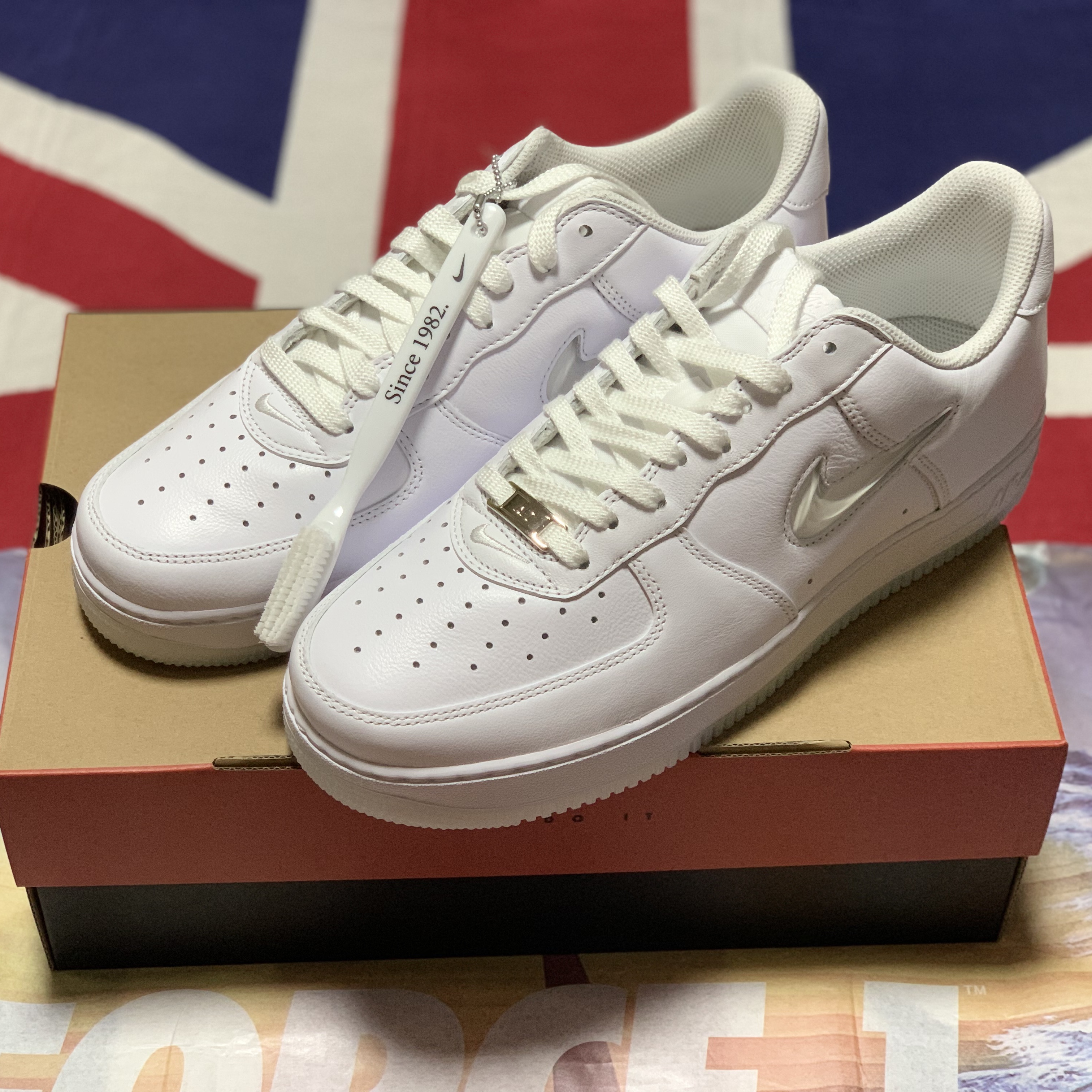 Nike Air Force 1 Low Color of The Month White Jewel 착용 스타일 - 1