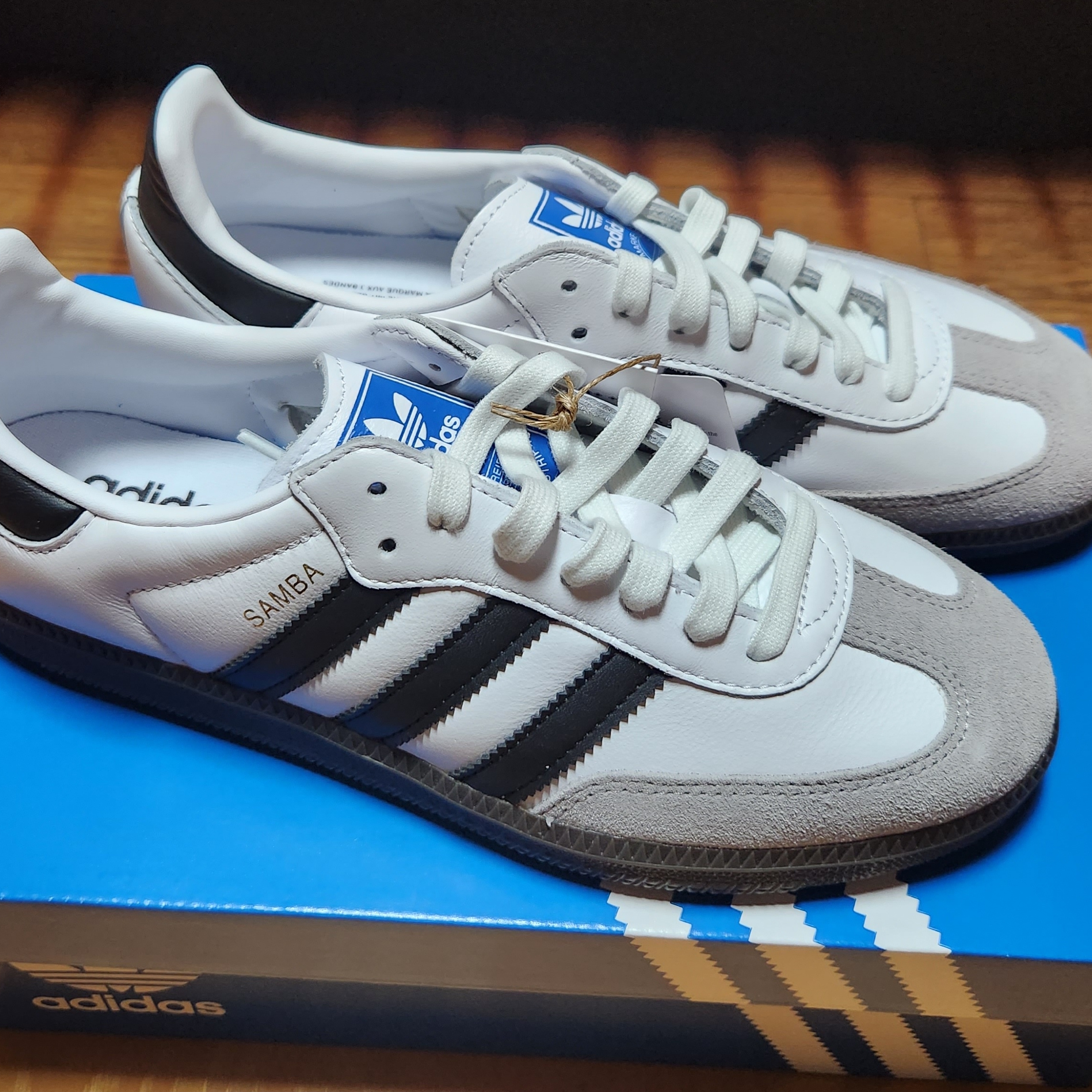 Adidas Samba OG Cloud White 착용 스타일 - 3