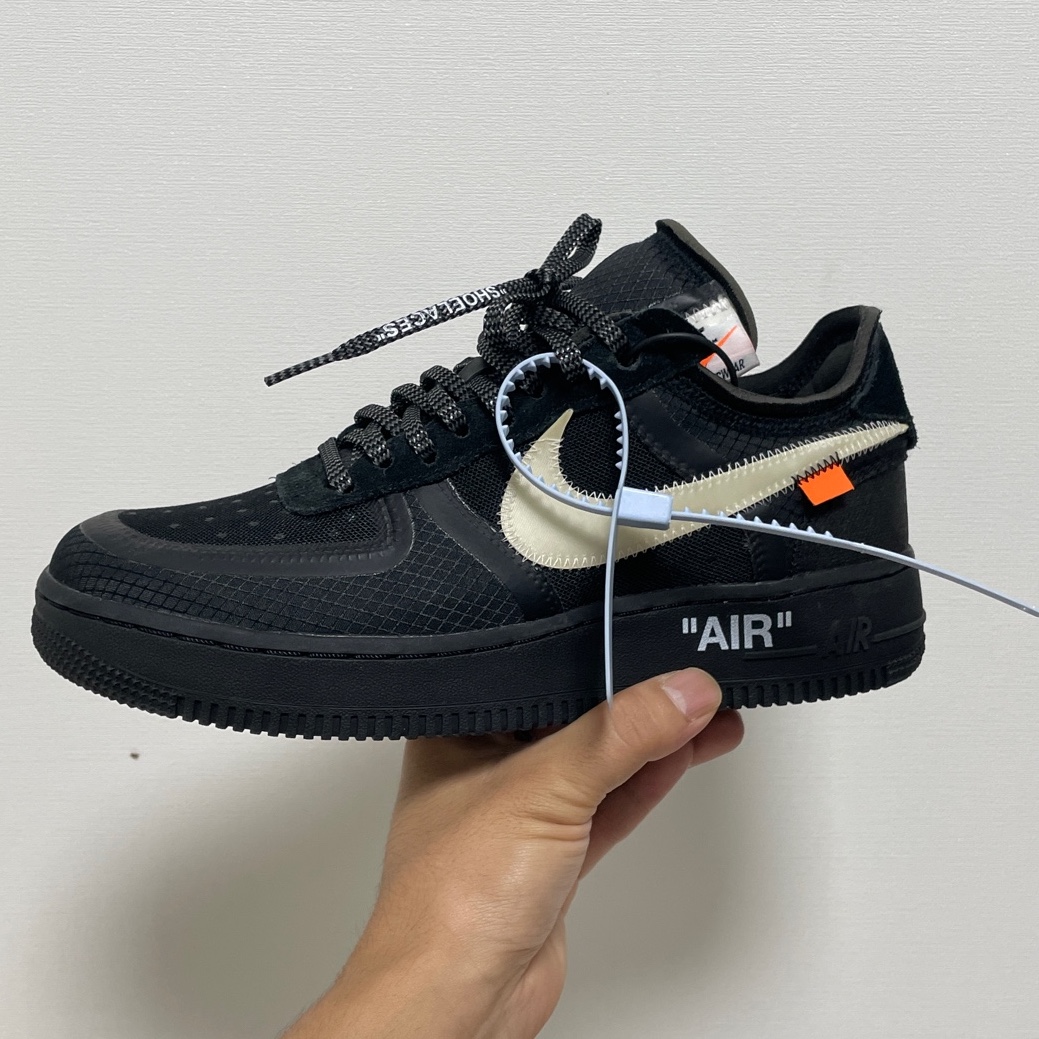 Nike x Off-White Air Force 1 Low Black White 착용 스타일 - 1