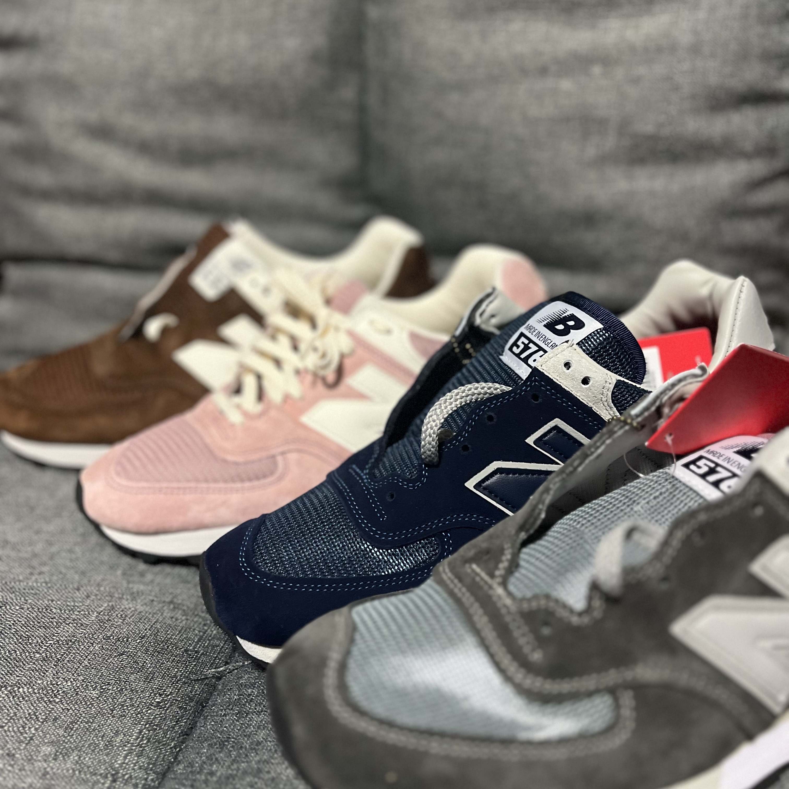 New Balance 576 Made in UK Monks Robe Coconut Milk 착용 스타일