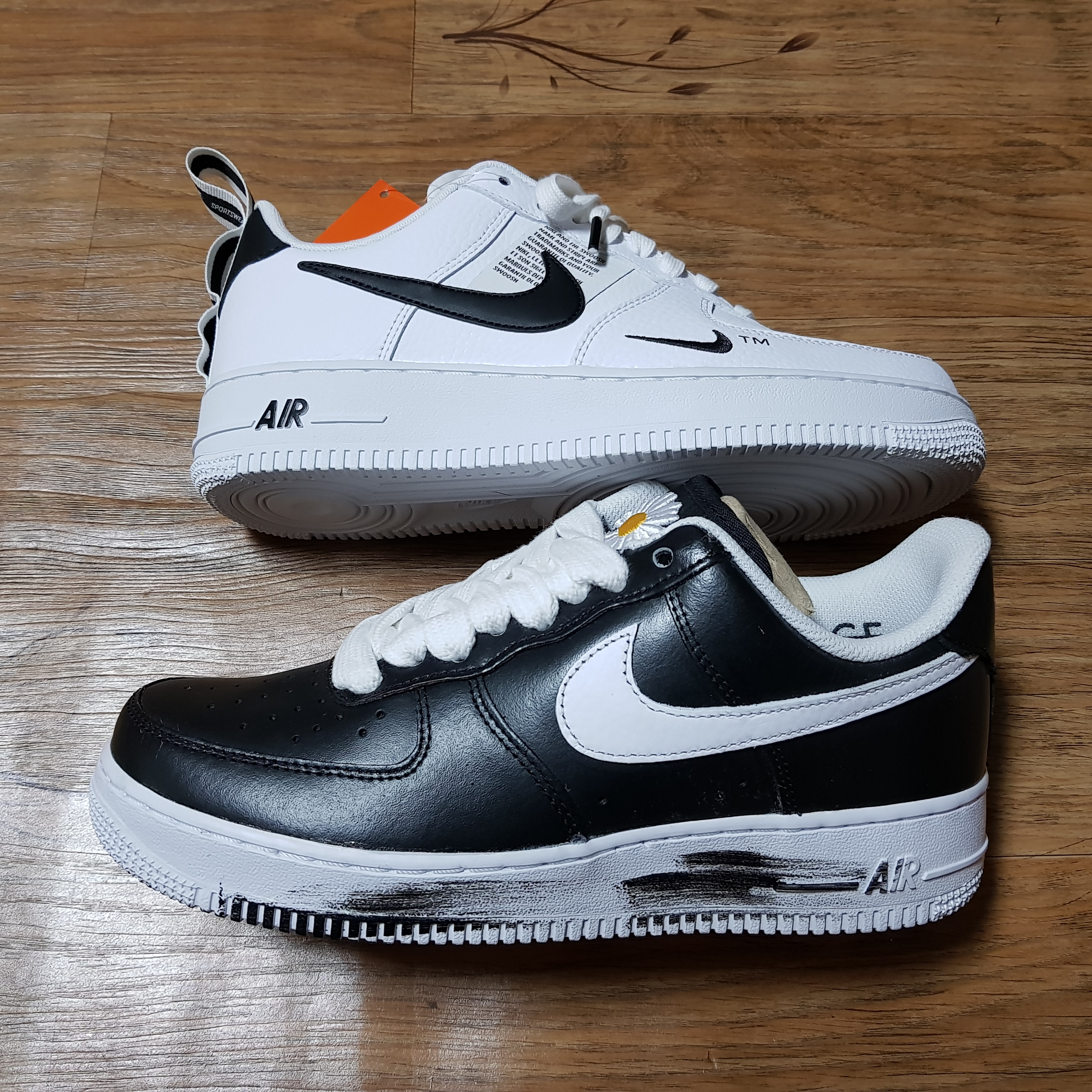 Nike x Peaceminusone Air Force 1 Low Para-Noise, Nike Air Force 1 Low Utility White Black 착용 스타일