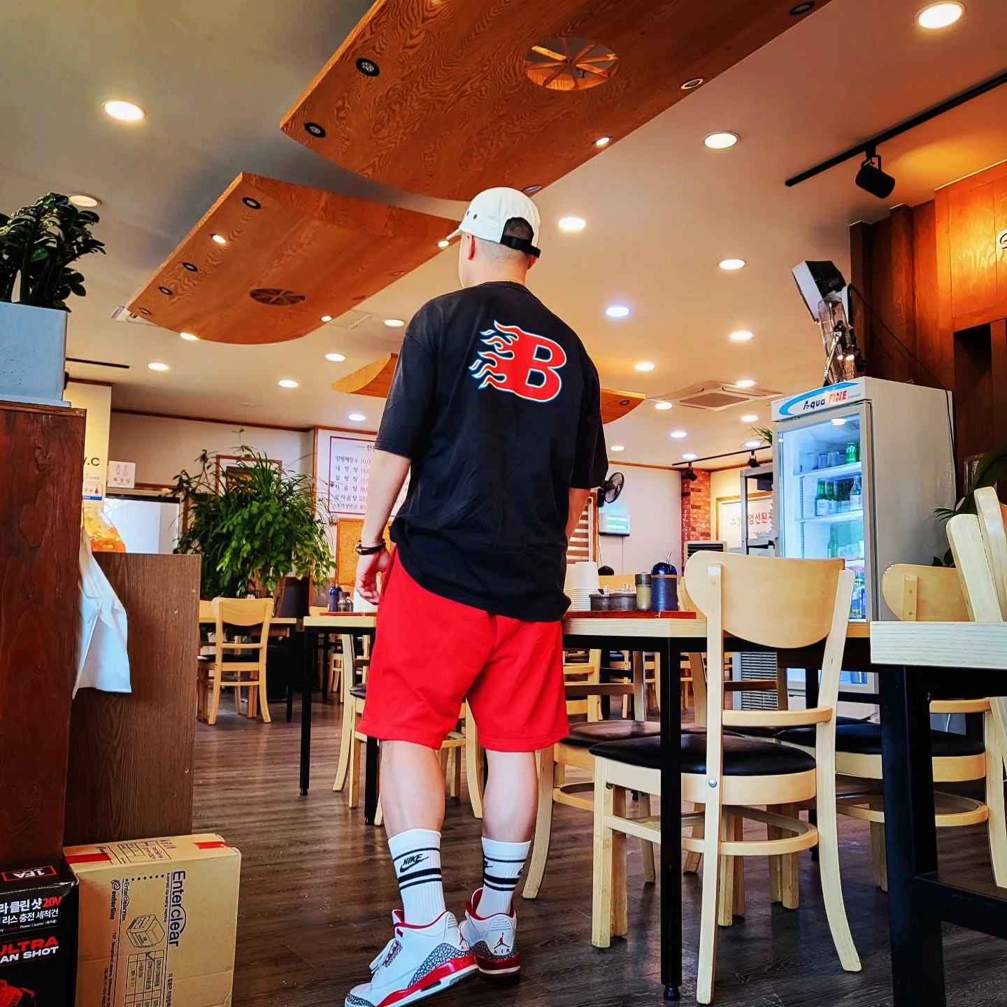 Supreme Military Camp Cap Stone - 22SS, Jordan 3 Retro Cardinal Red 착용 스타일 - 2