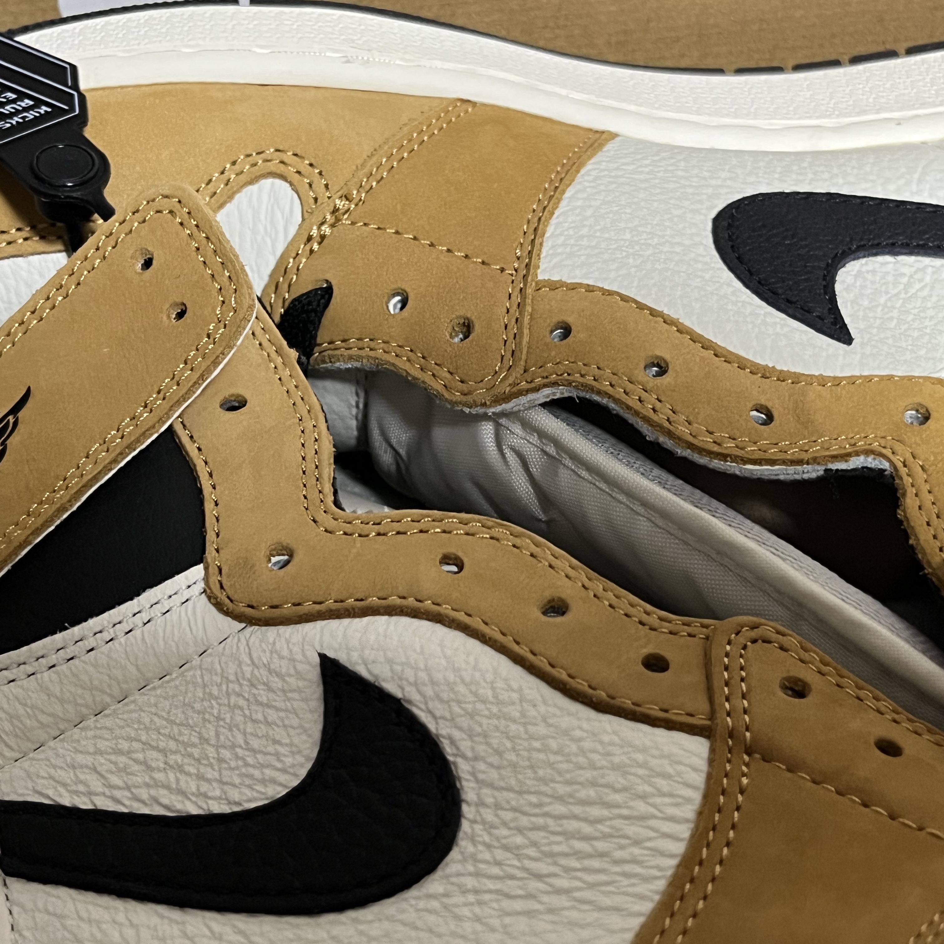 Jordan 1 Retro High Rookie of the Year 착용 스타일