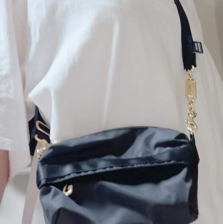 Nike x Serena Williams Design Crew Futura Luxe Crossbody Bag 착용 스타일