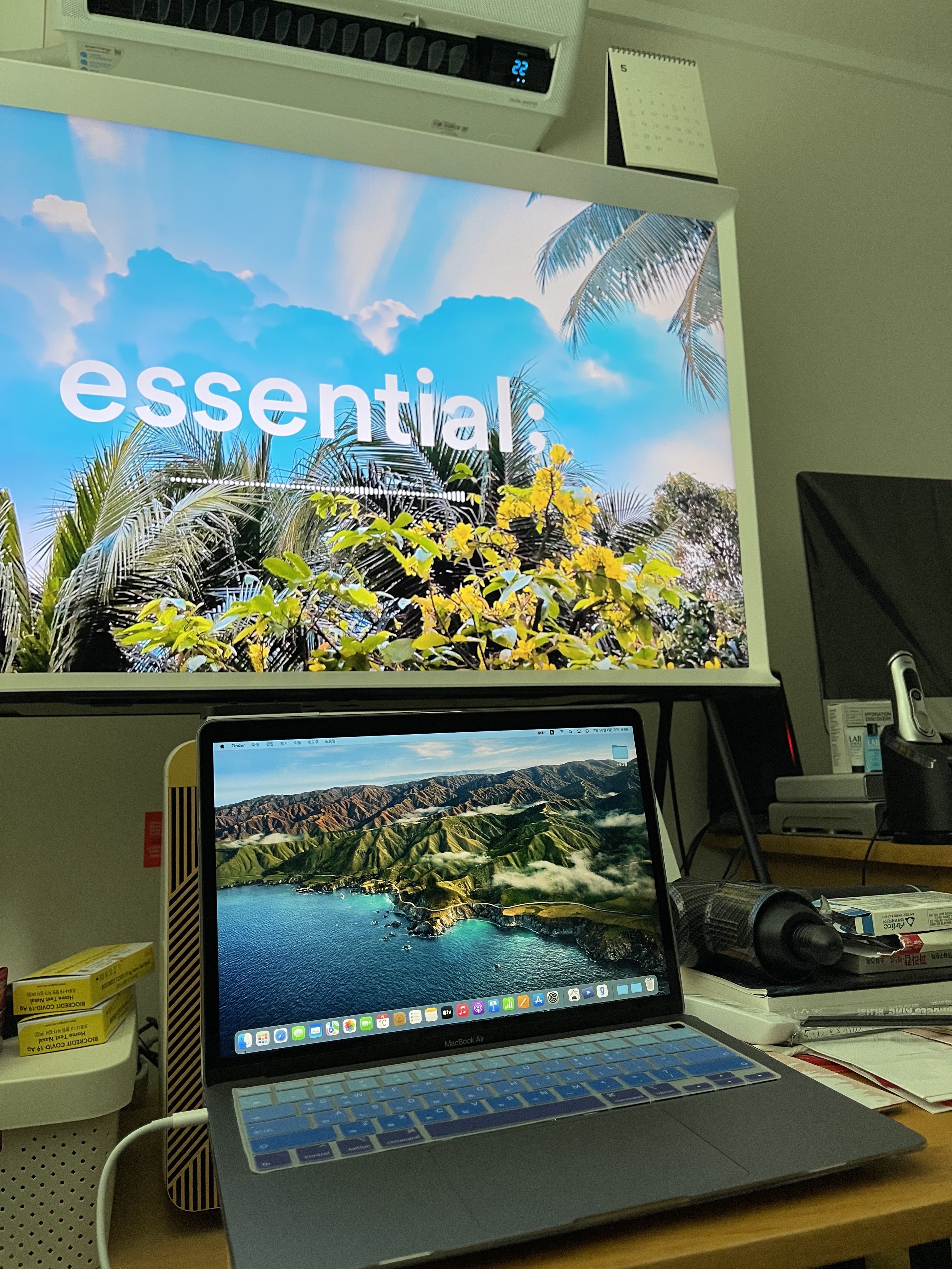 Apple 2020 CTO MacBook Air 13 M1 256GB SSD / 16GB RAM Space Gray (Korean Ver.) 착용 스타일