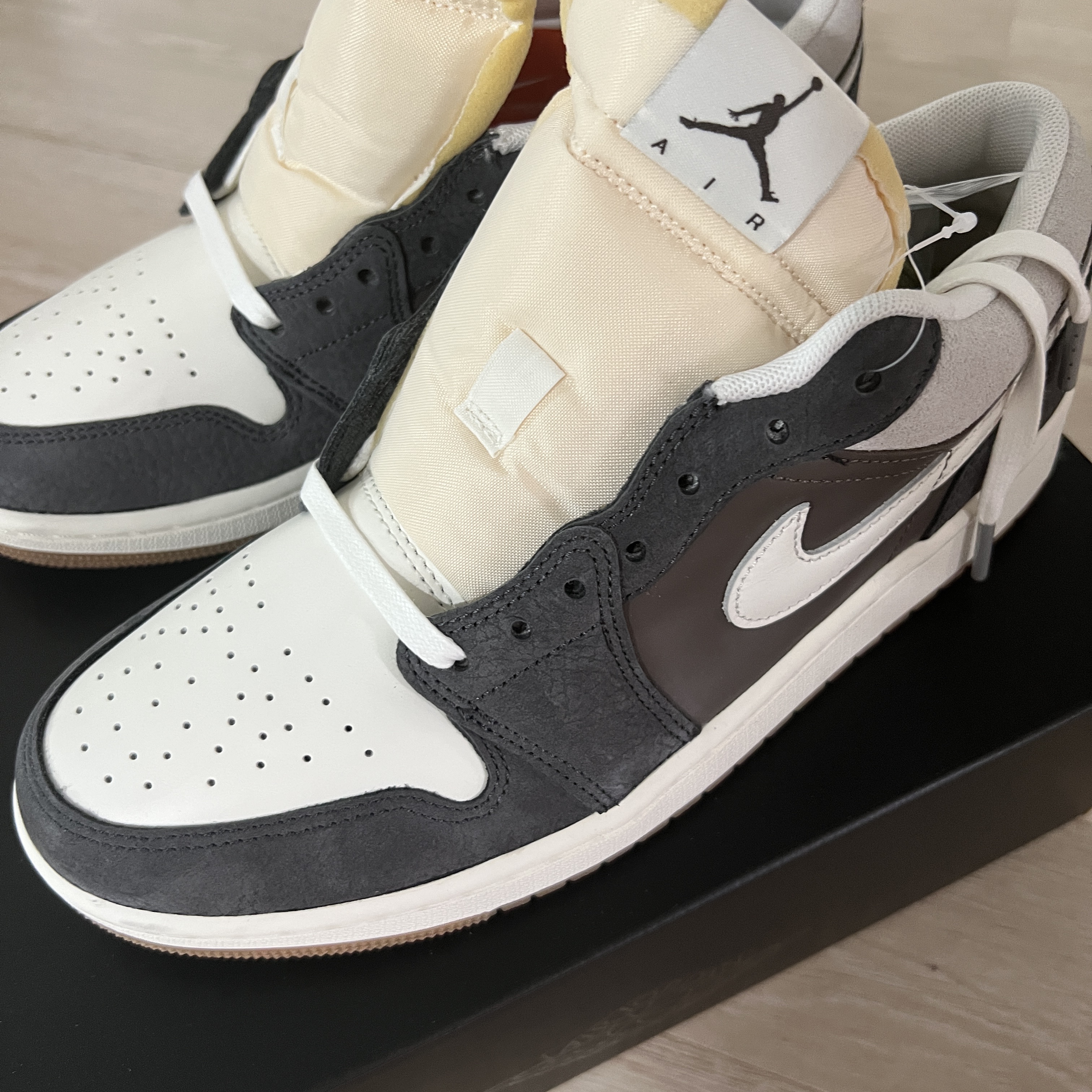 Jordan 1 Low Kkachi 착용 스타일 - 2