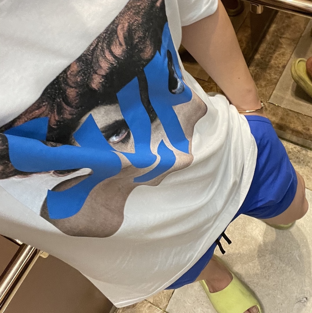 Supreme x Undercover Face T-Shirt White - 23SS, Adidas Yeezy Slide Glow Green 2022/2023 착용 스타일