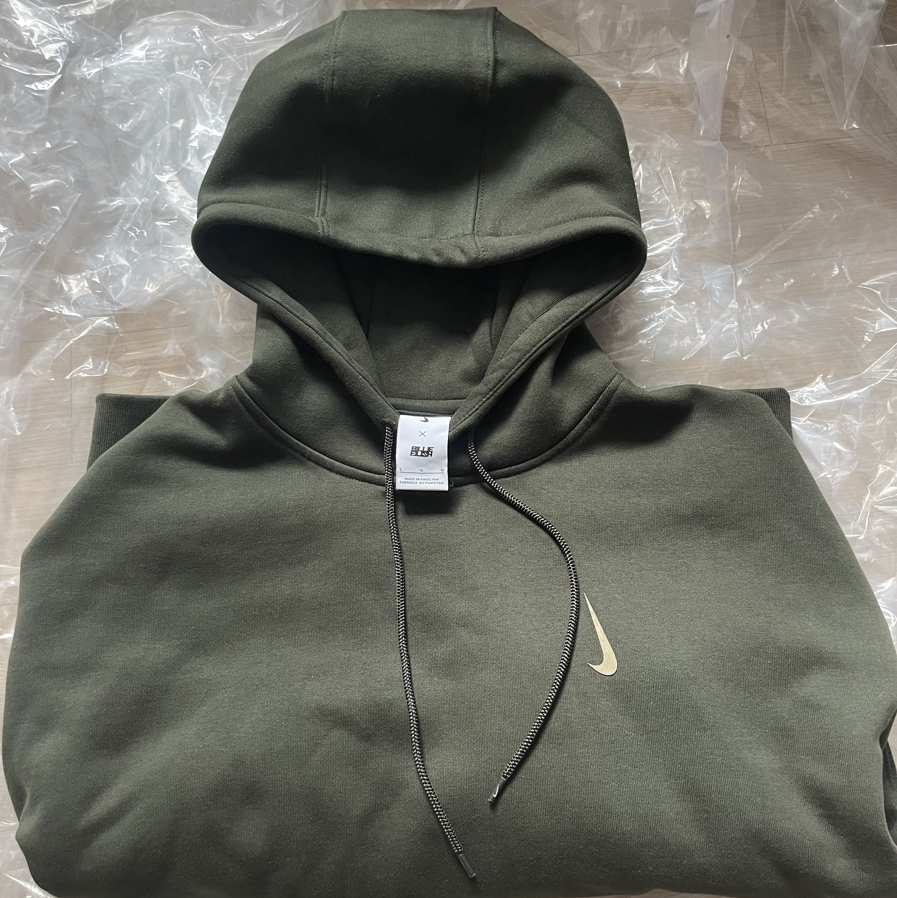Nike x Billie Eilish NRG Fleece Hoodie Sequoia - Asia 착용 스타일