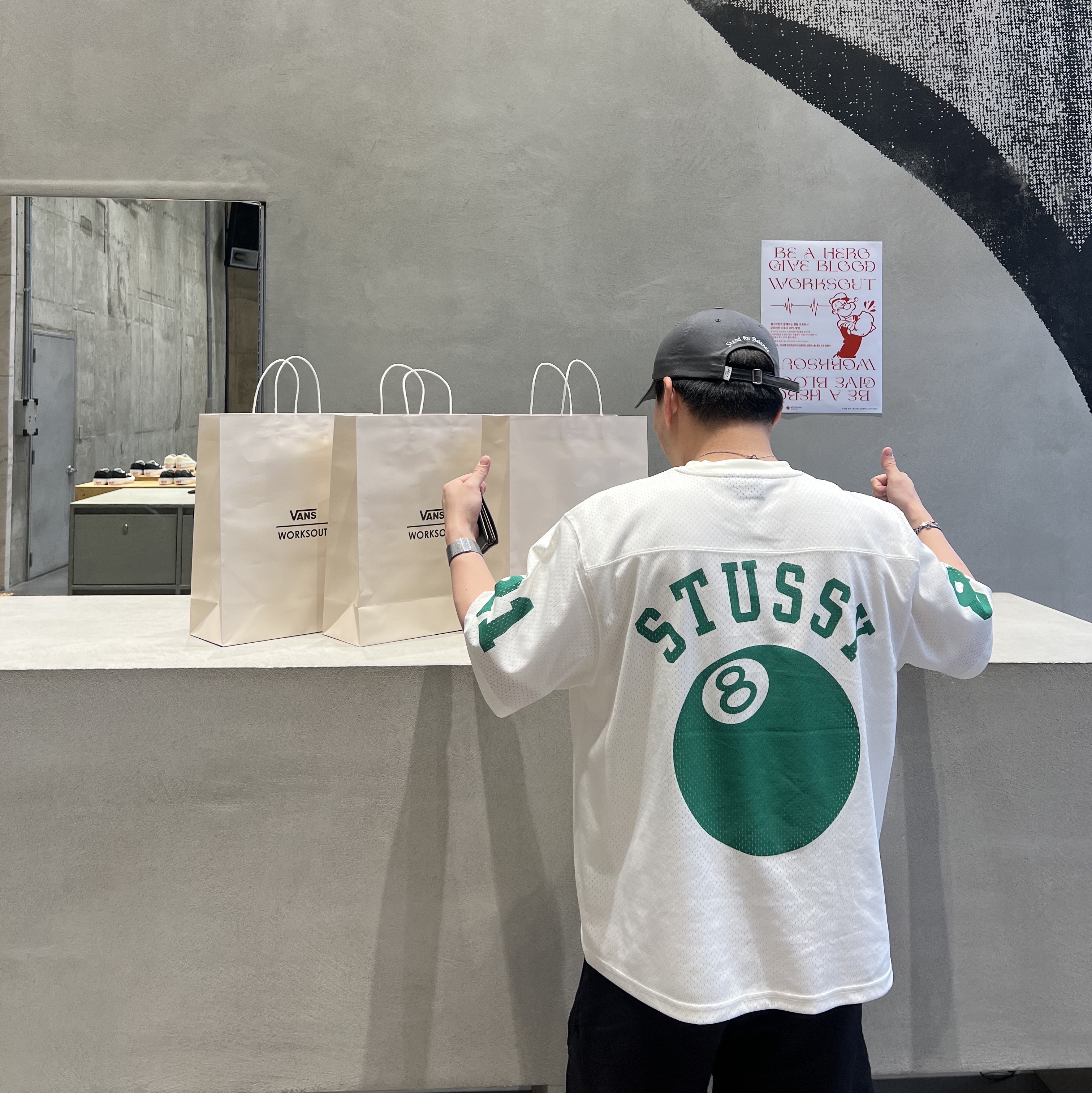 Stussy Mesh Football Jersey Natural 착용 스타일