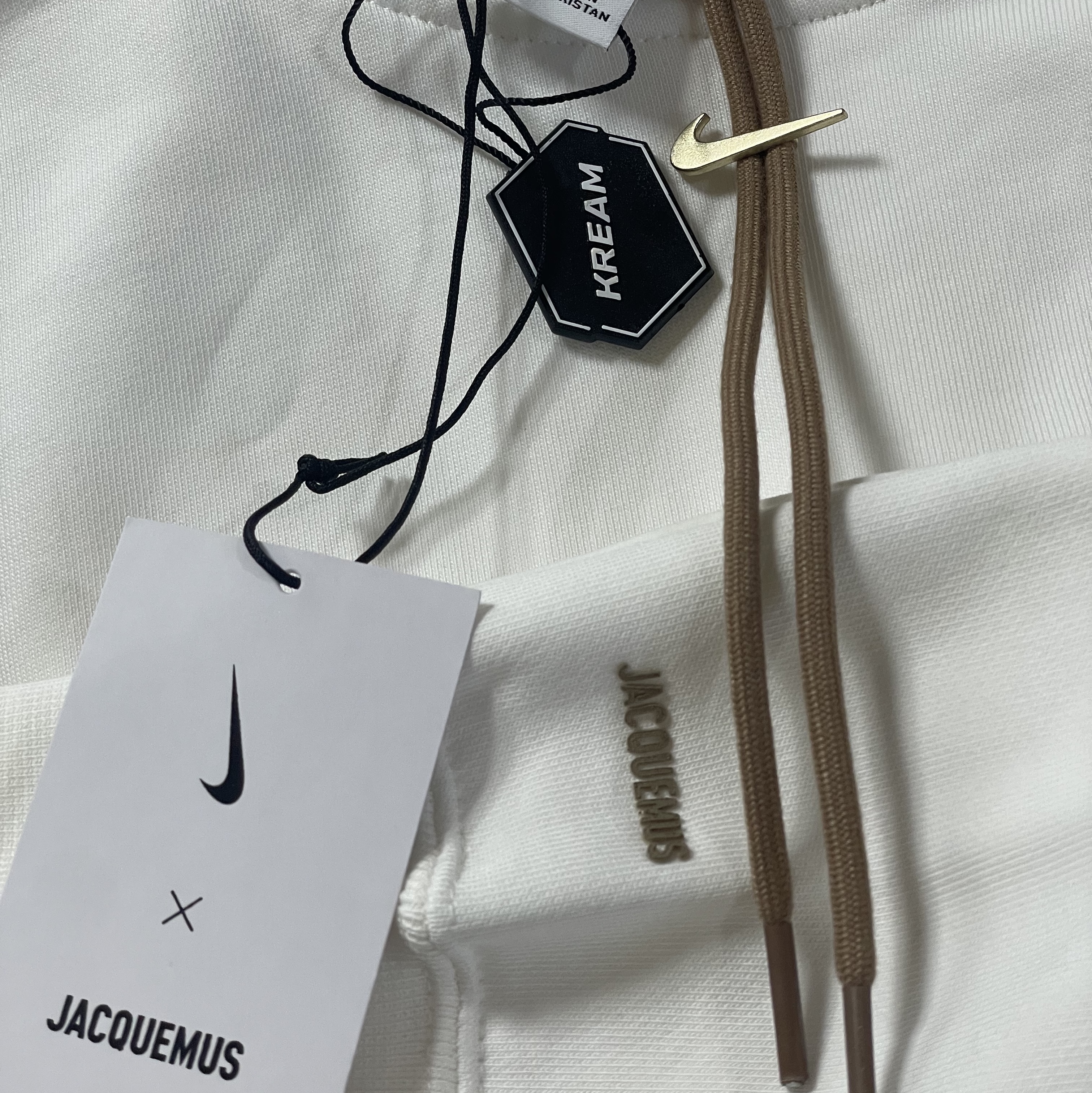 Nike x Jacquemus NRG Fleece Hoodie Sail - US/EU 착용 스타일 - 1