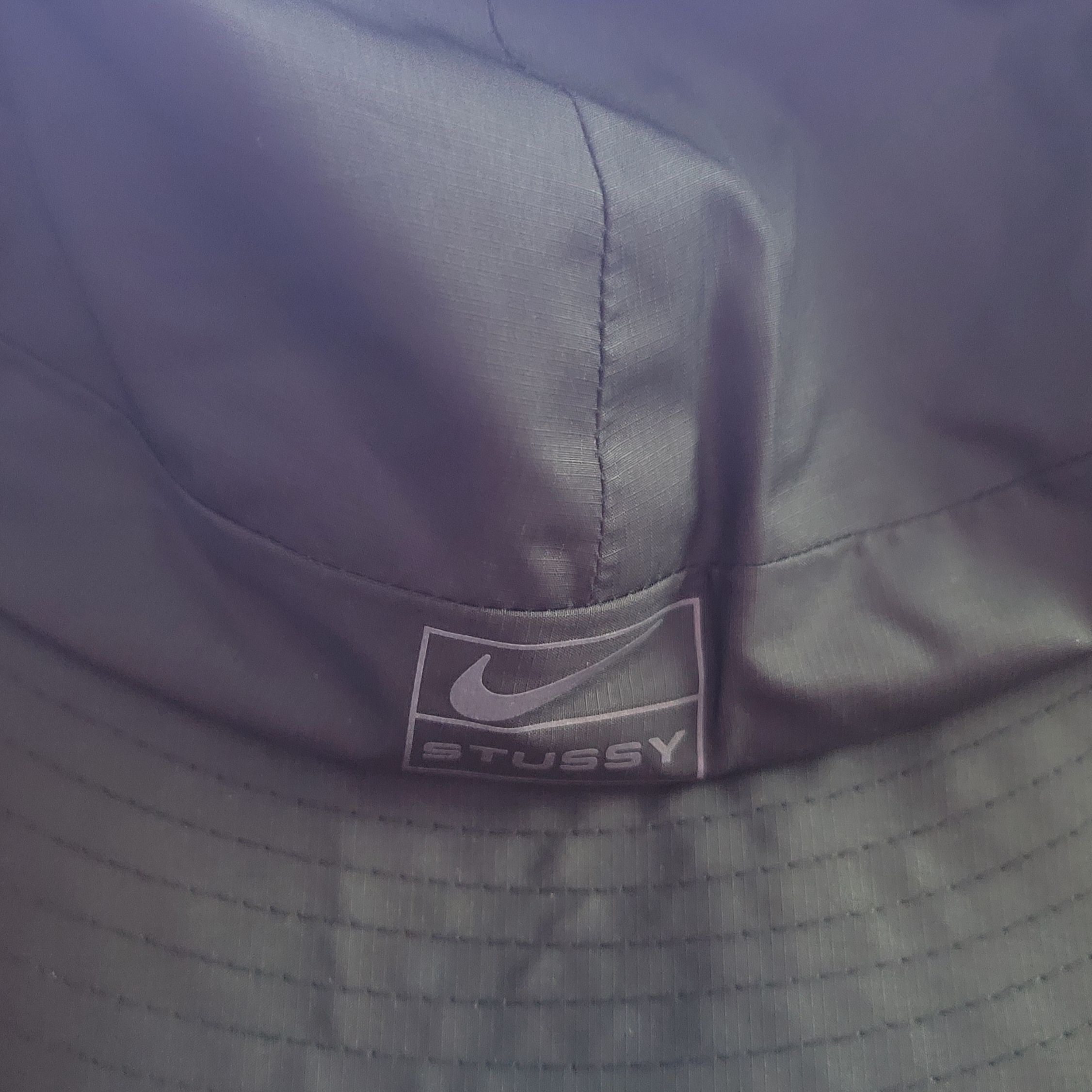 Nike x Stussy NRG FL Storm-Fit Bucket Hat Black 착용 스타일