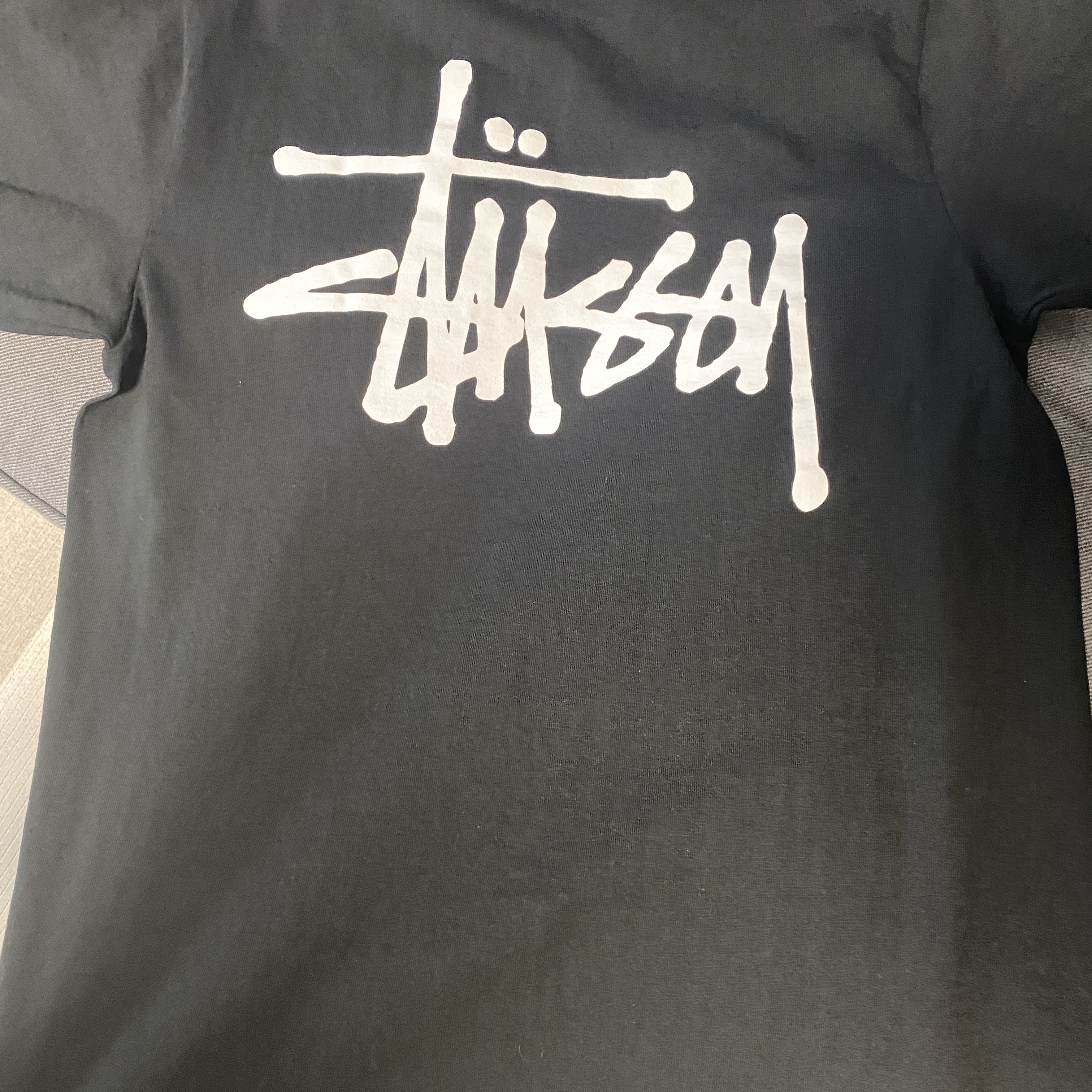 Stussy Basic Stussy T-Shirt Black 2022 착용 스타일