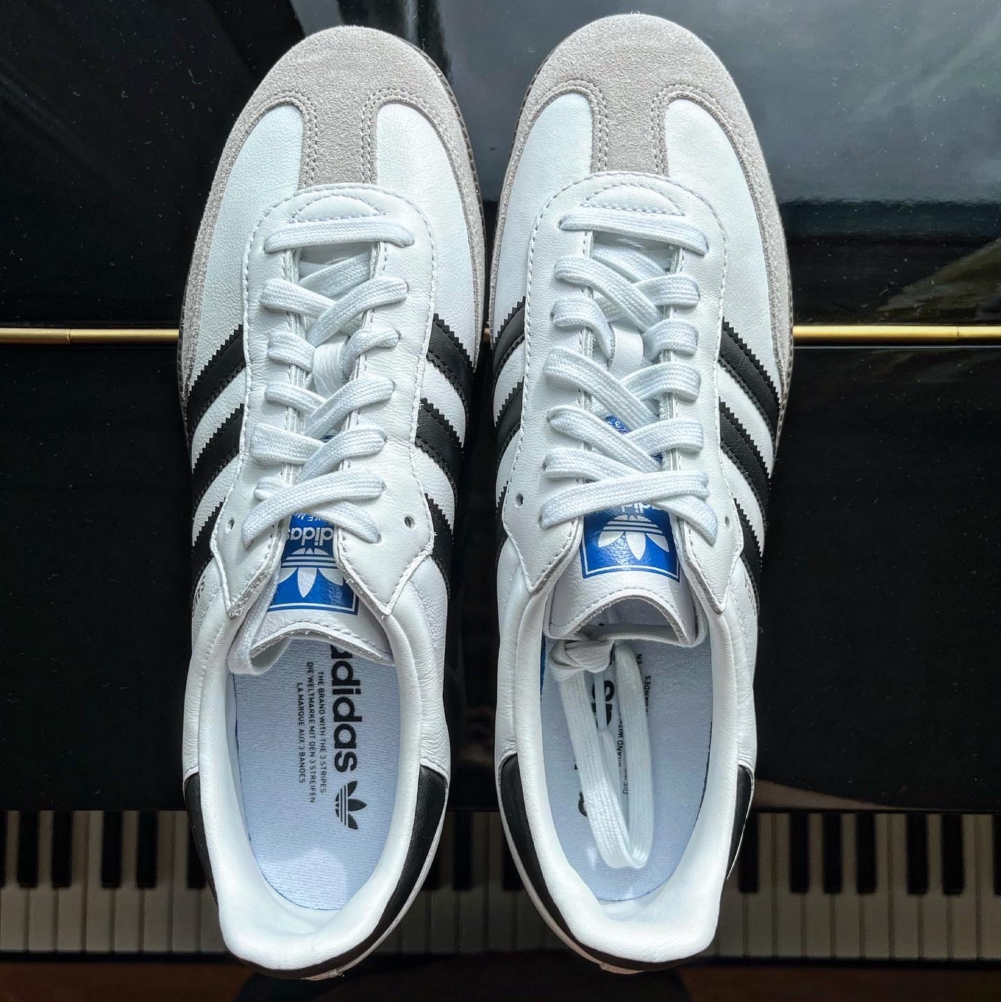 Adidas Samba OG Cloud White 착용 스타일 - 2