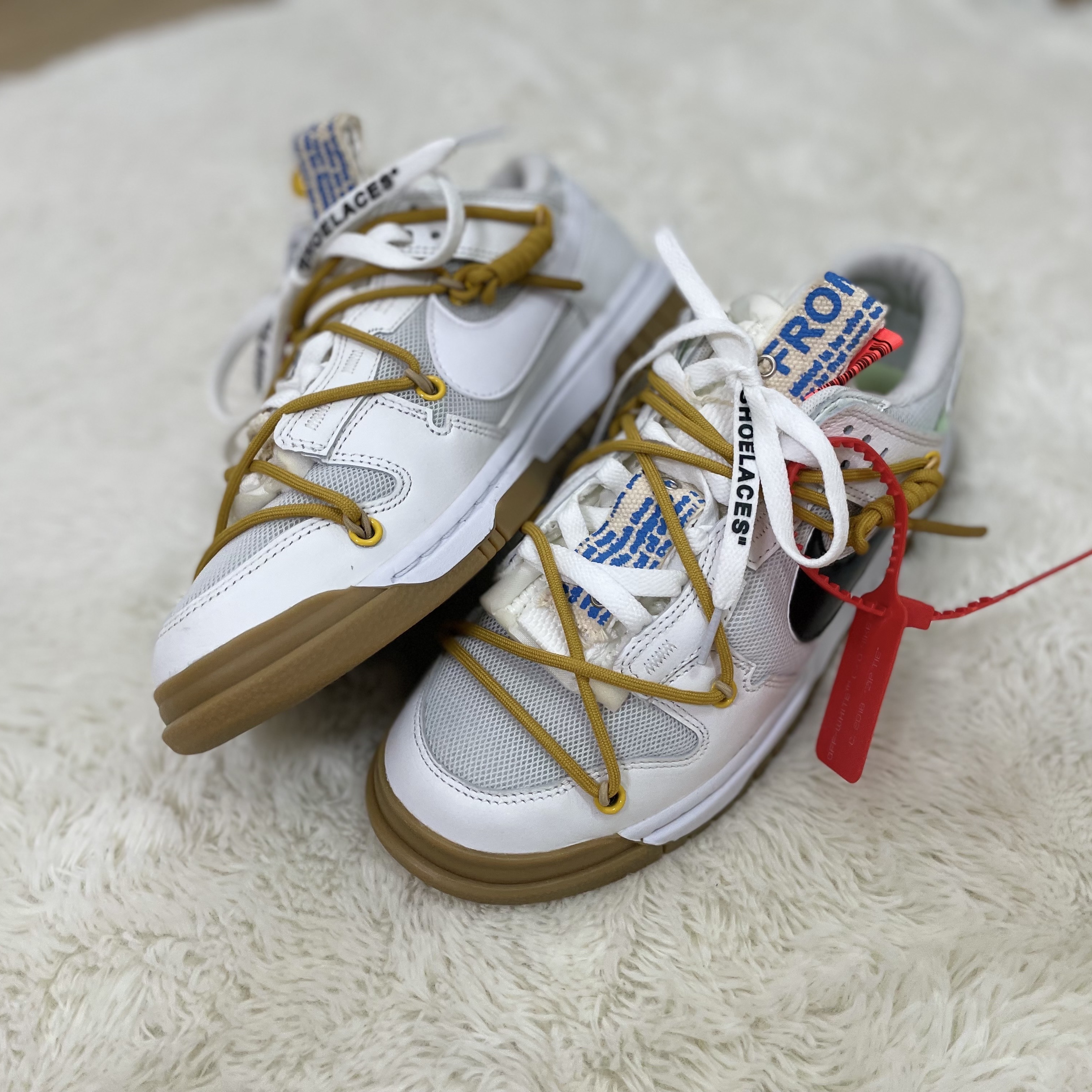 Nike Air Dunk Jumbo Photon Dust, Stone Island 64651 Fleece Bermuda Shorts Navy Blue - 23SS 착용 스타일 - 2