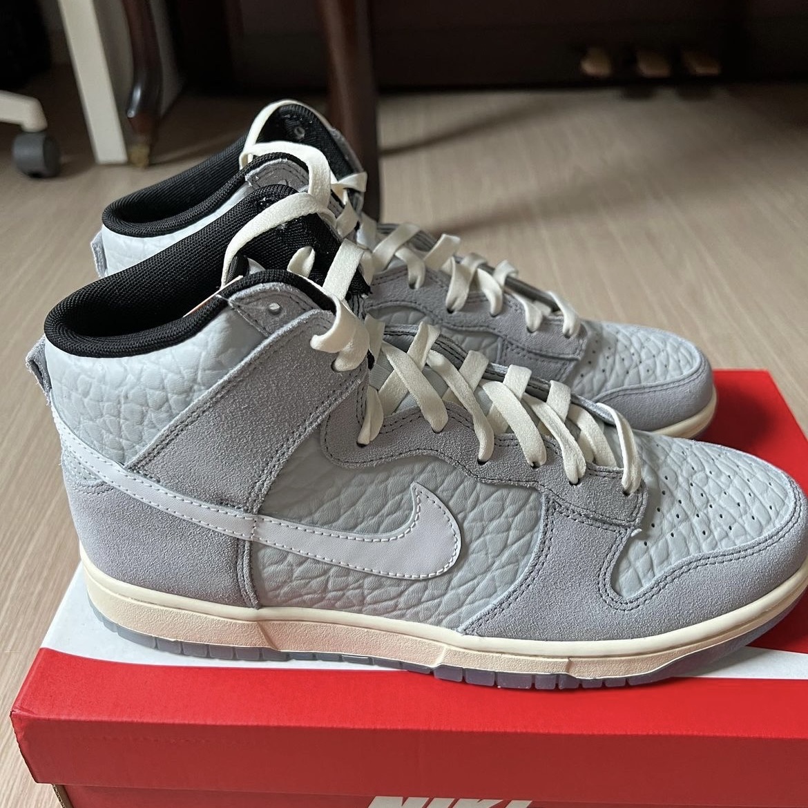Nike Dunk High PRM Culture Day 착용 스타일 - 1