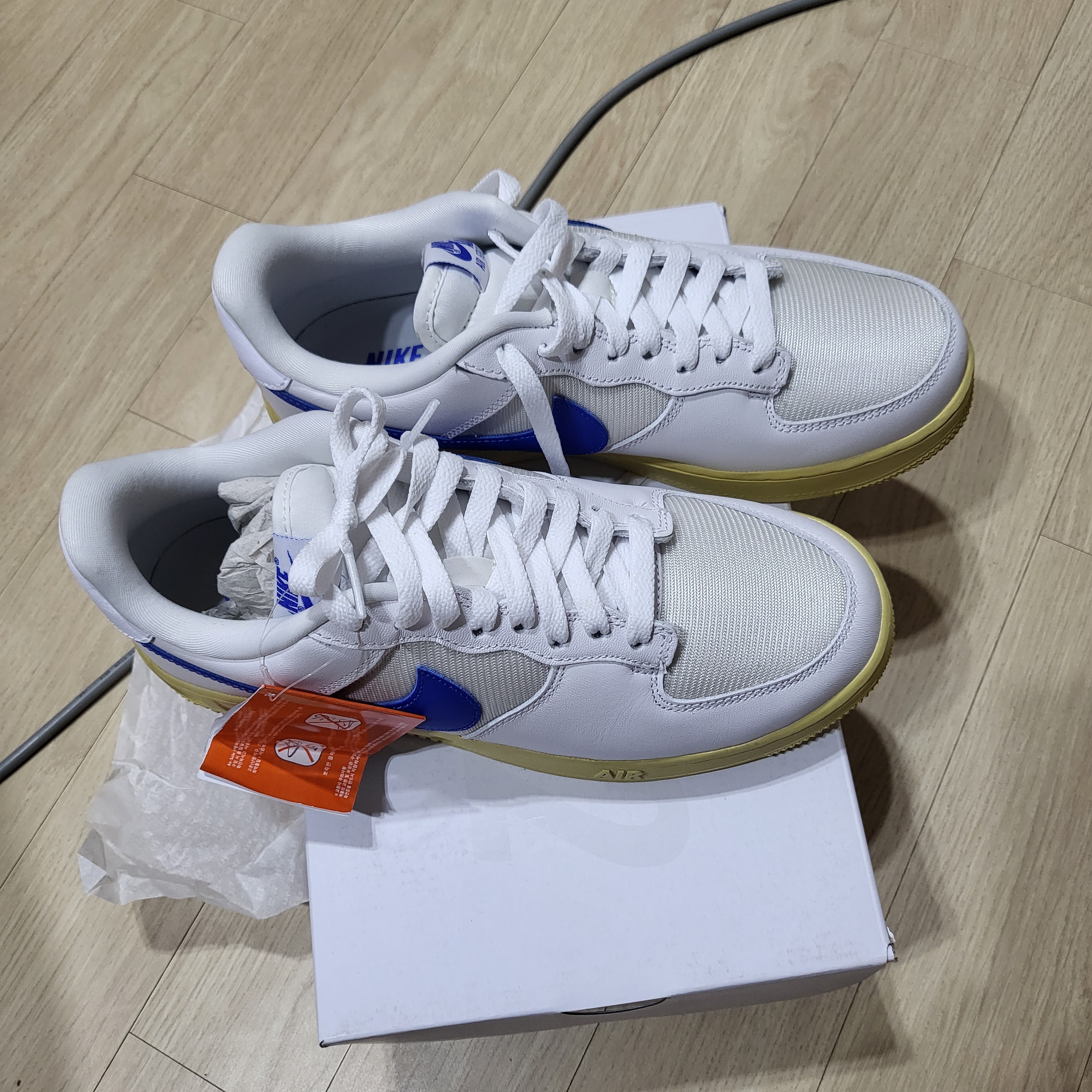 Nike Air Force 1 Low Unity White Racer Blue, Nike Dunk Low Retro Black White 착용 스타일 - 1
