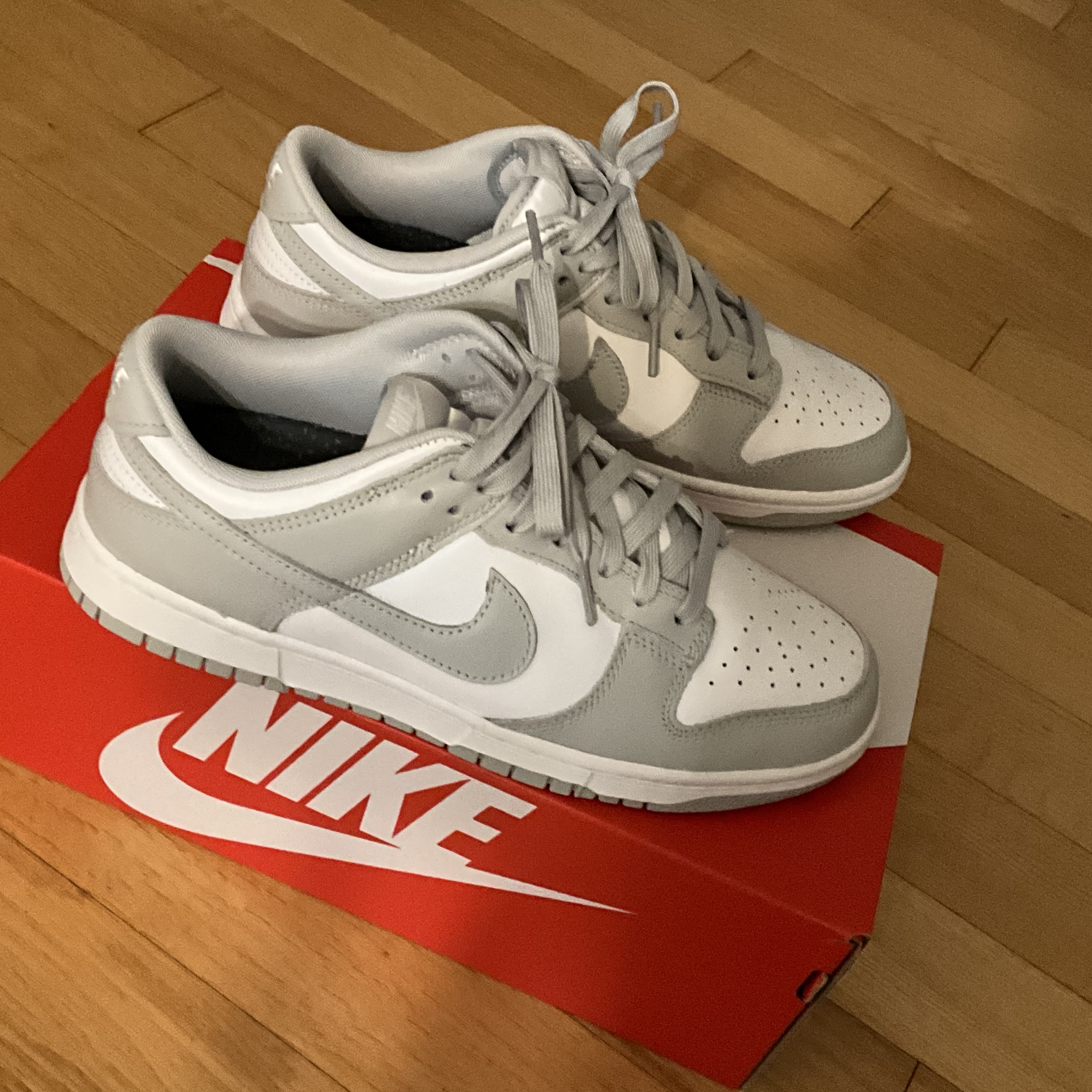 Nike Dunk Low Retro Grey Fog 착용 스타일