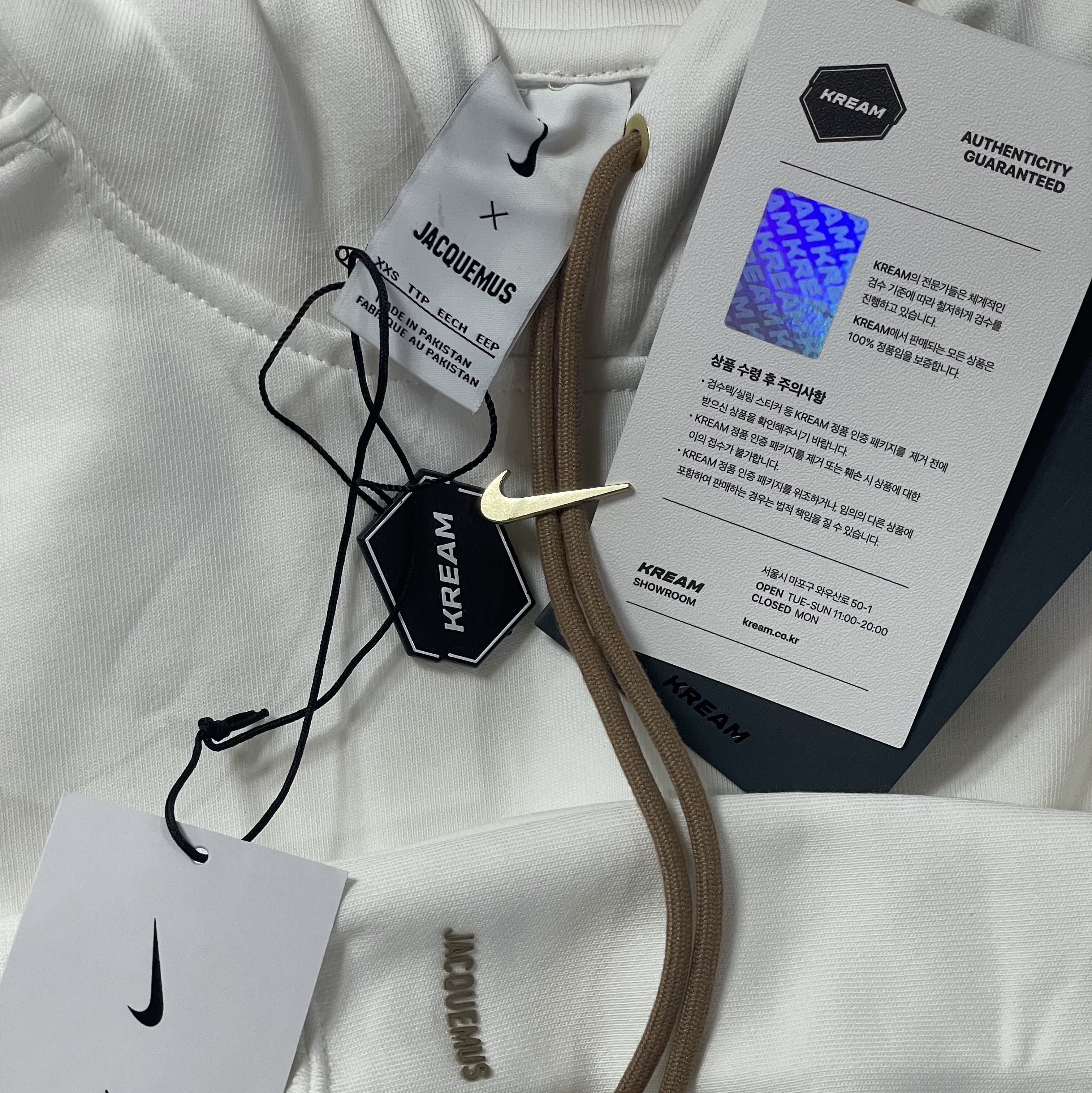 Nike x Jacquemus NRG Fleece Hoodie Sail - US/EU 착용 스타일 - 2