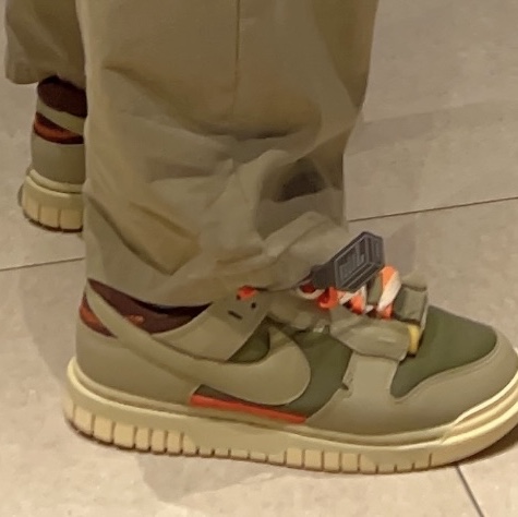 Nike Air Dunk Jumbo Medium Olive 착용 스타일 - 1