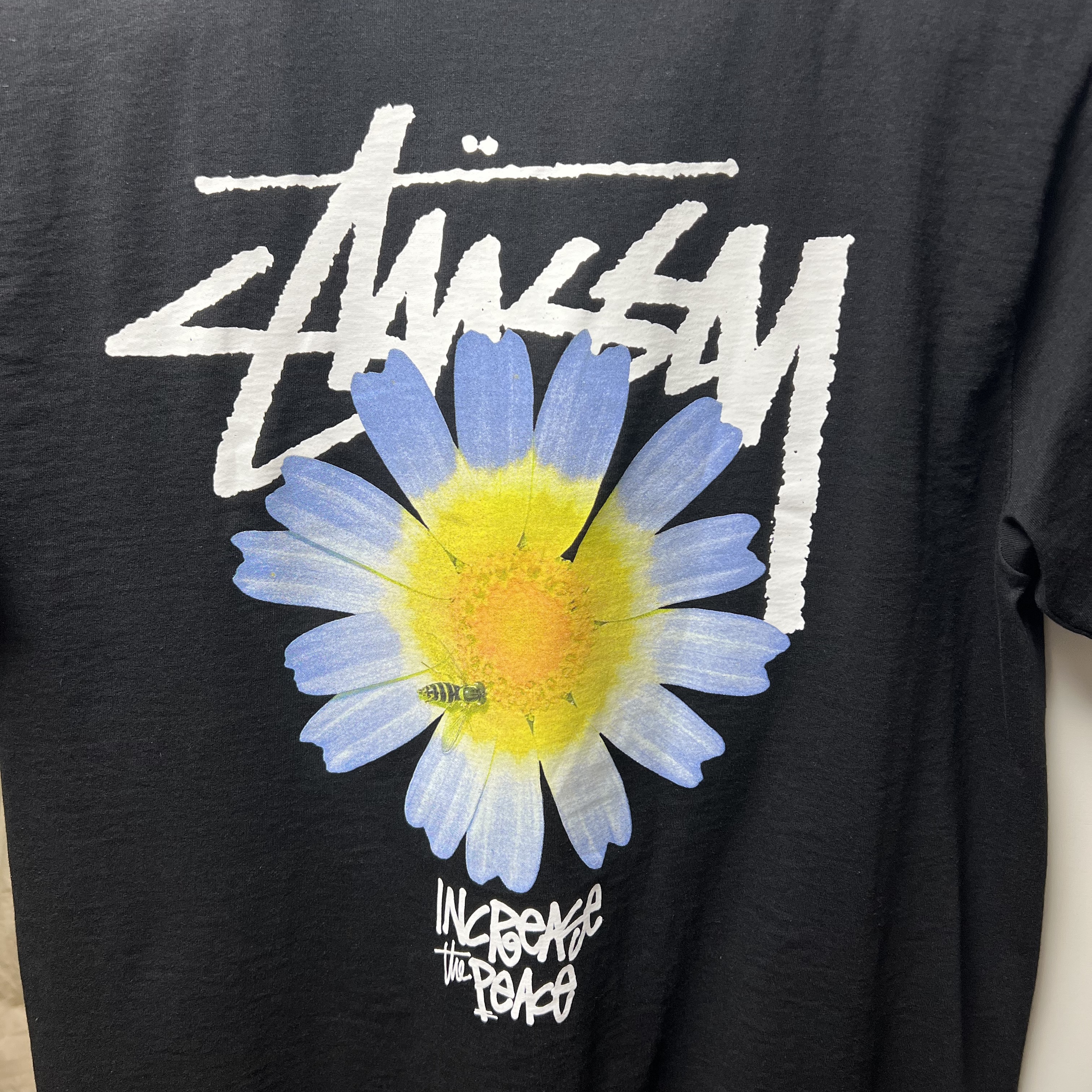 Stussy ITP Flower T-Shirt Black 착용 스타일