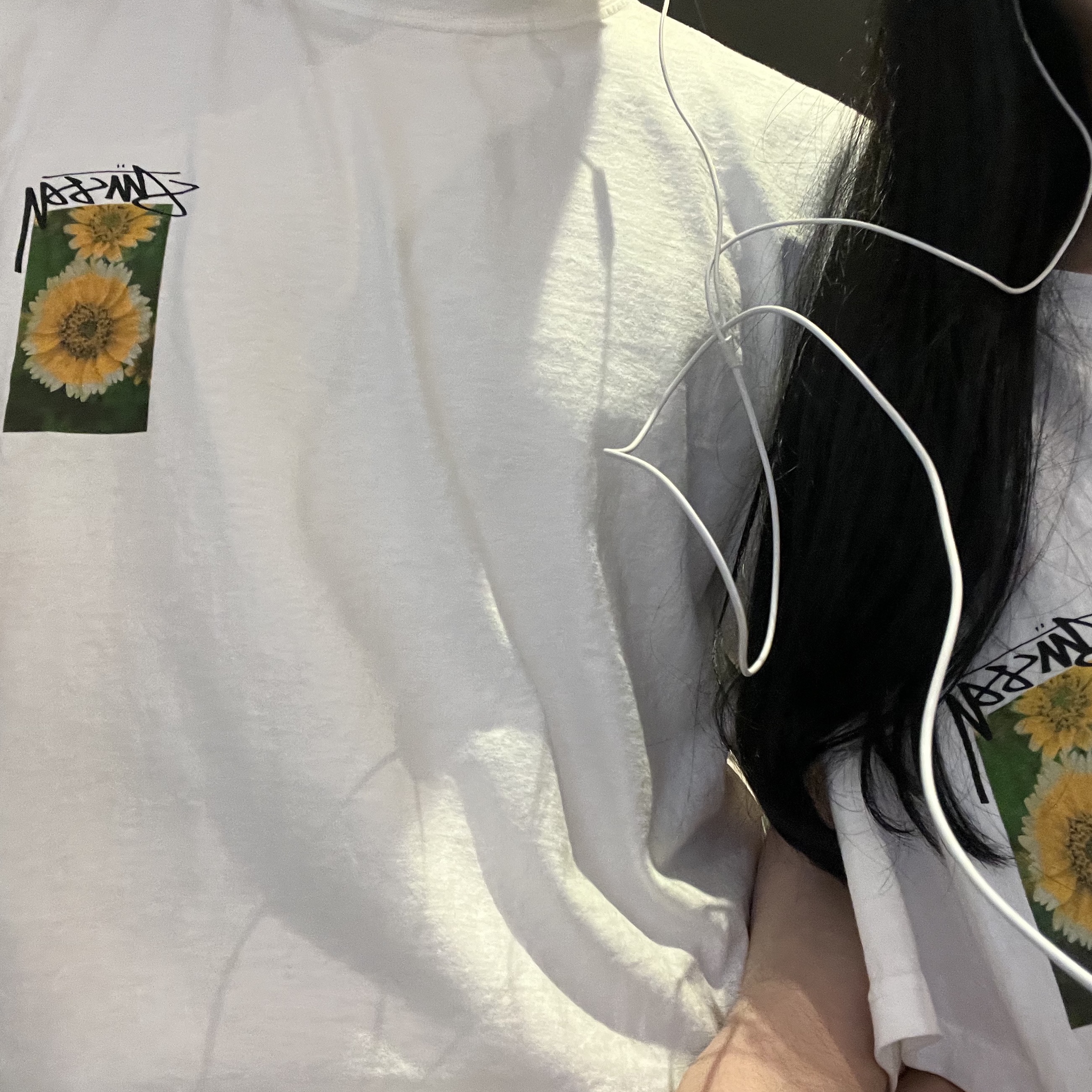 Stussy Flower Grid Pigment Dyed T-Shirt Natural 착용 스타일 - 2