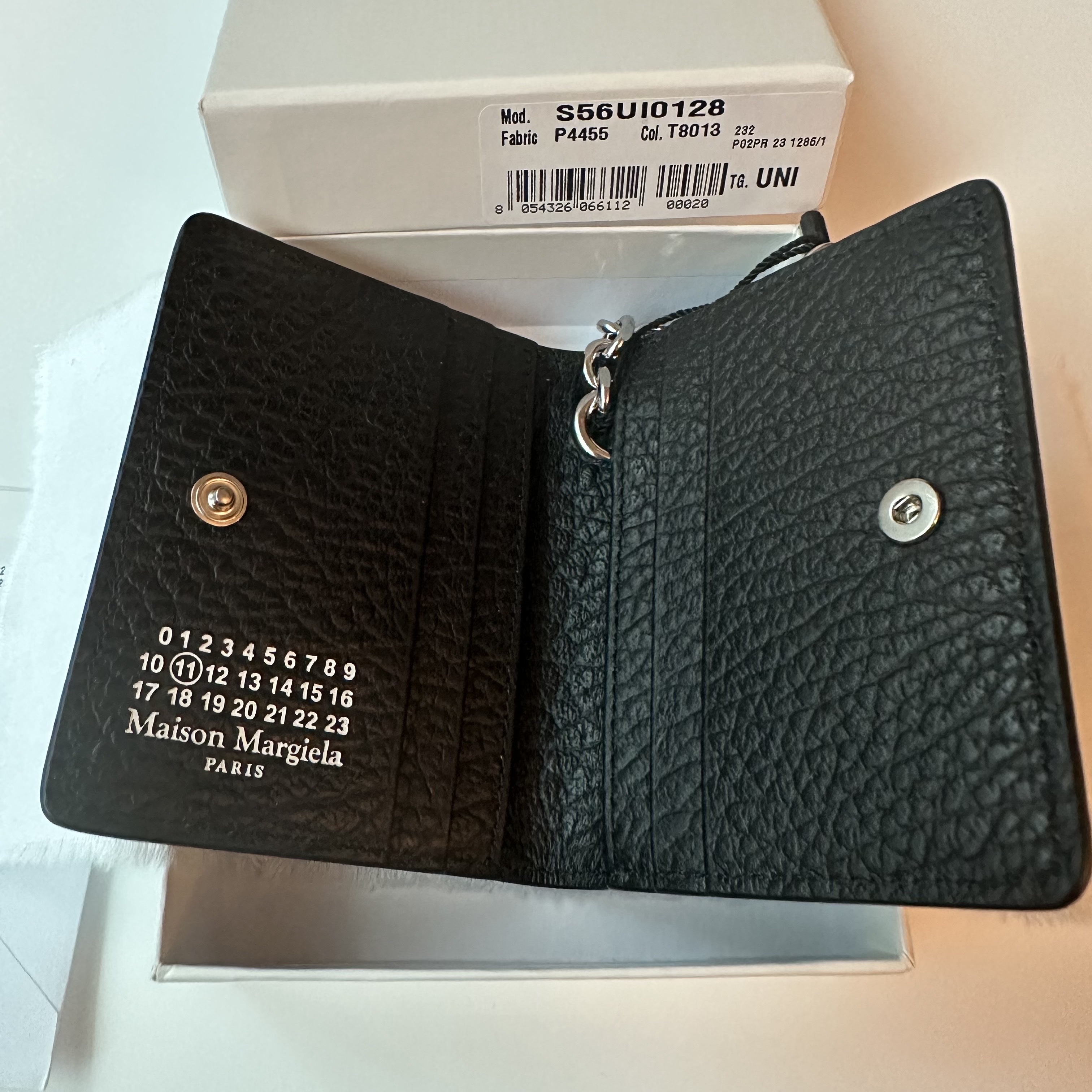 Maison Margiela Keyring Wallet Black 착용 스타일 - 2