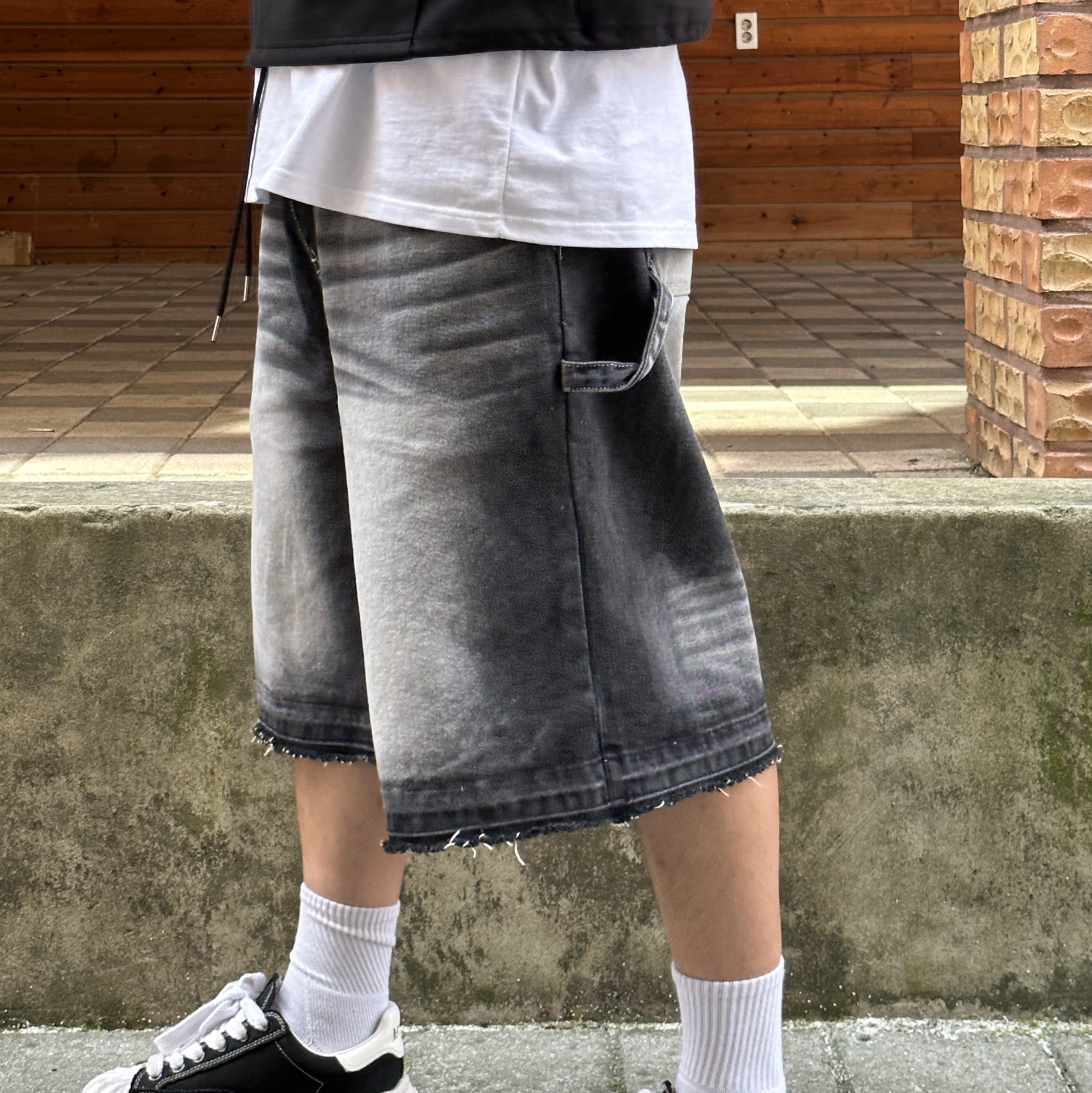 Maison Mihara Yasuhiro Blakey OG Sole Canvas Low-top Sneakers Black White 착용 스타일 - 3