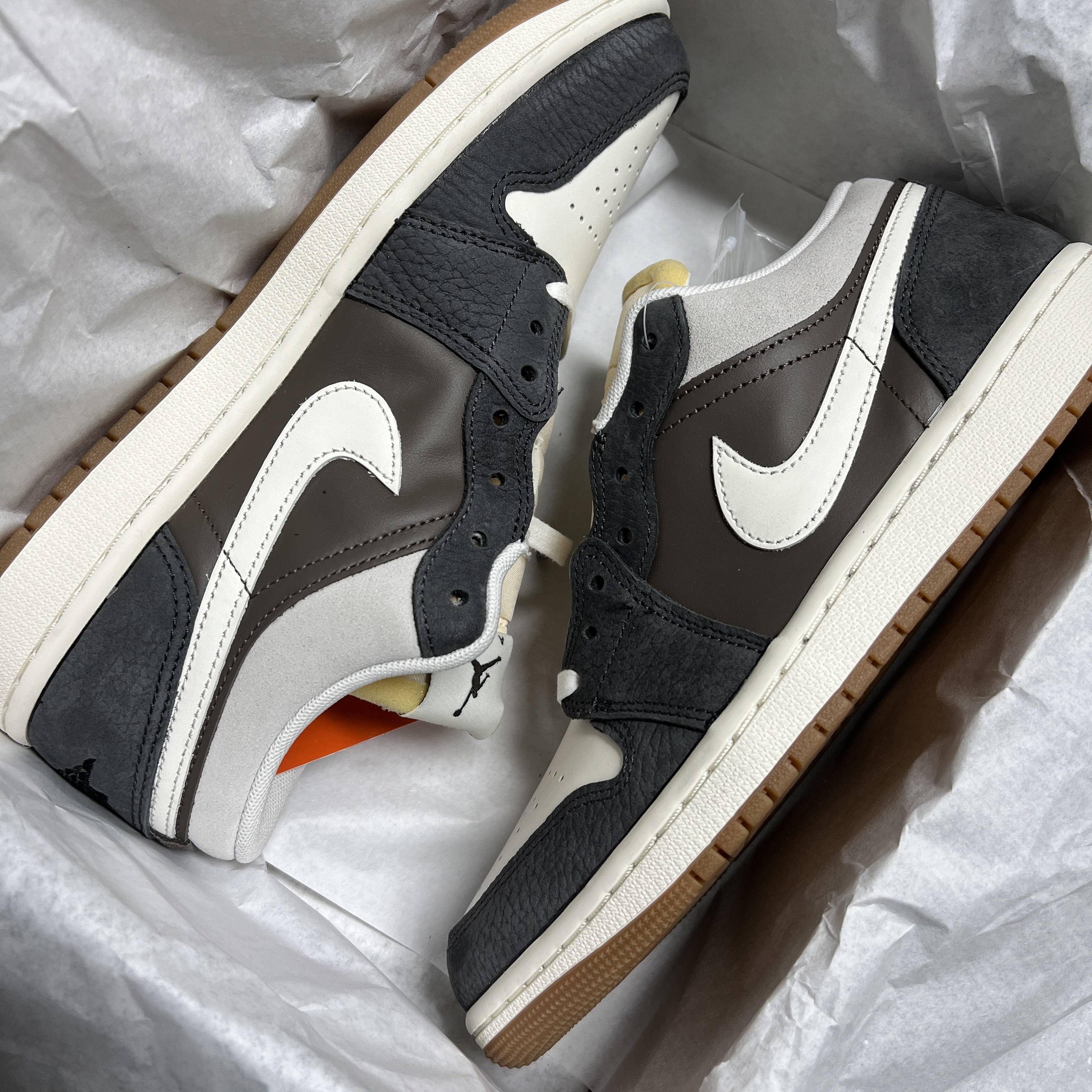 Jordan 1 Low Kkachi 착용 스타일