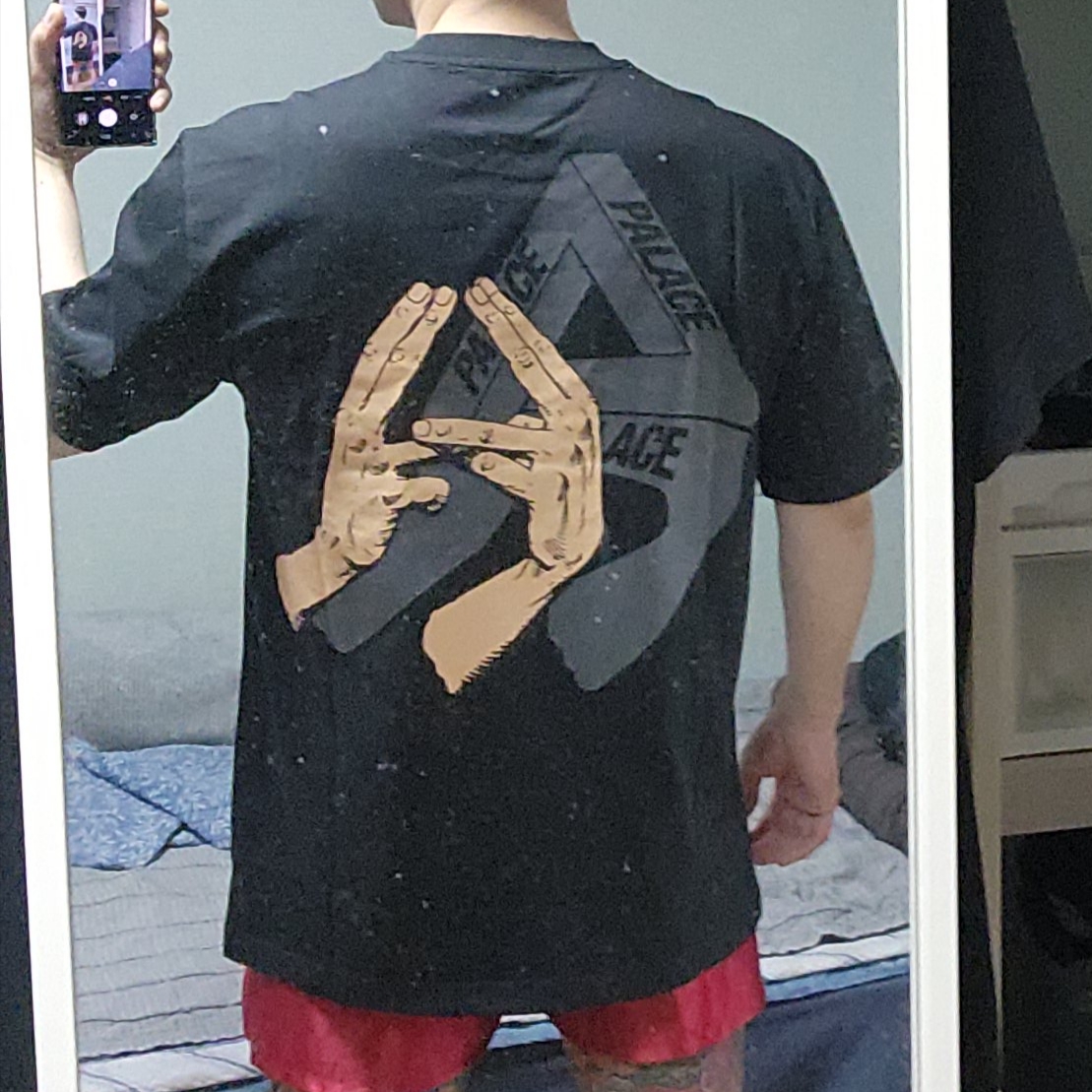 Palace Valley of the Shadows T-Shirt Black - 22SS 착용 스타일