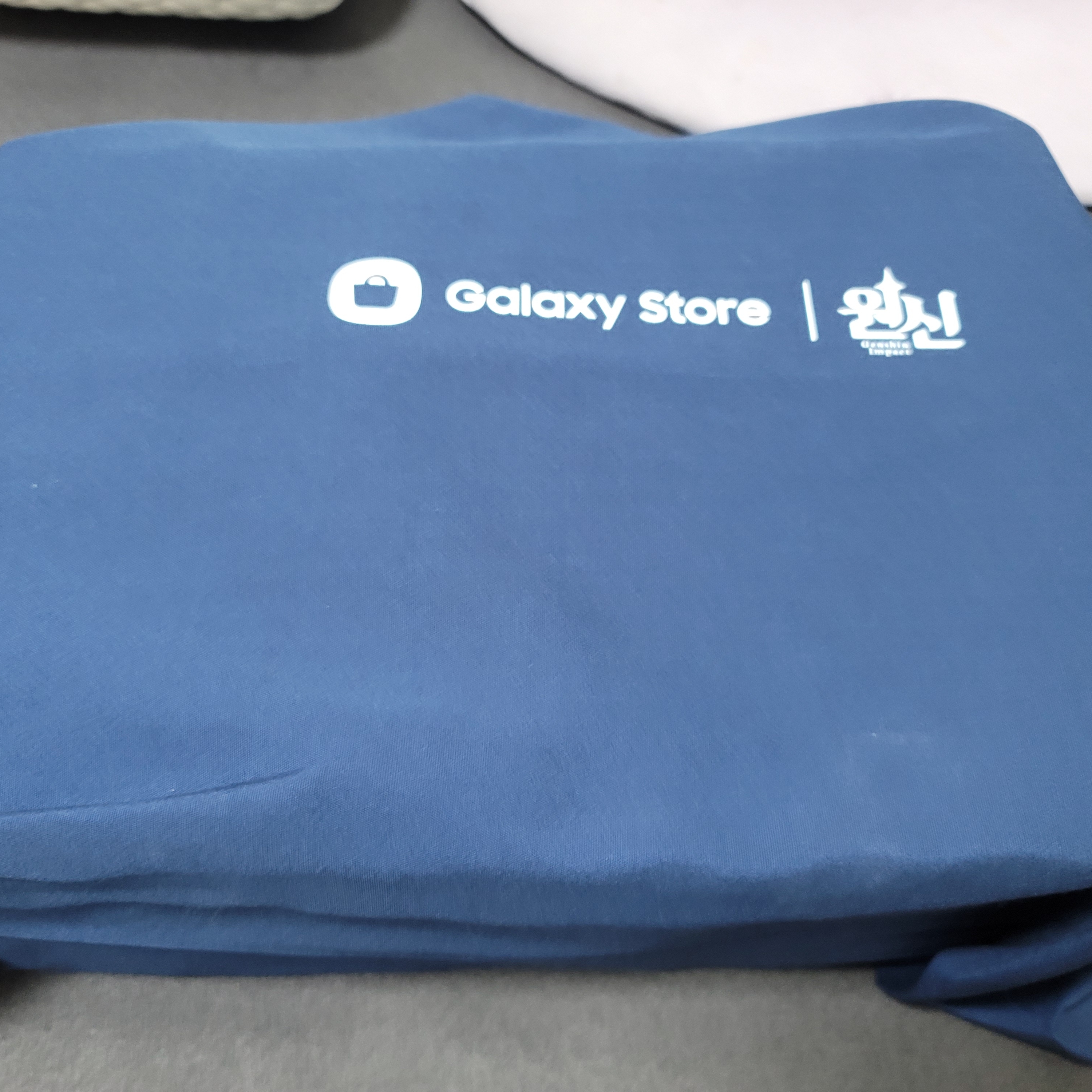 Galaxy S23 Ultra Accessory Genshin Impact Edition 착용 스타일