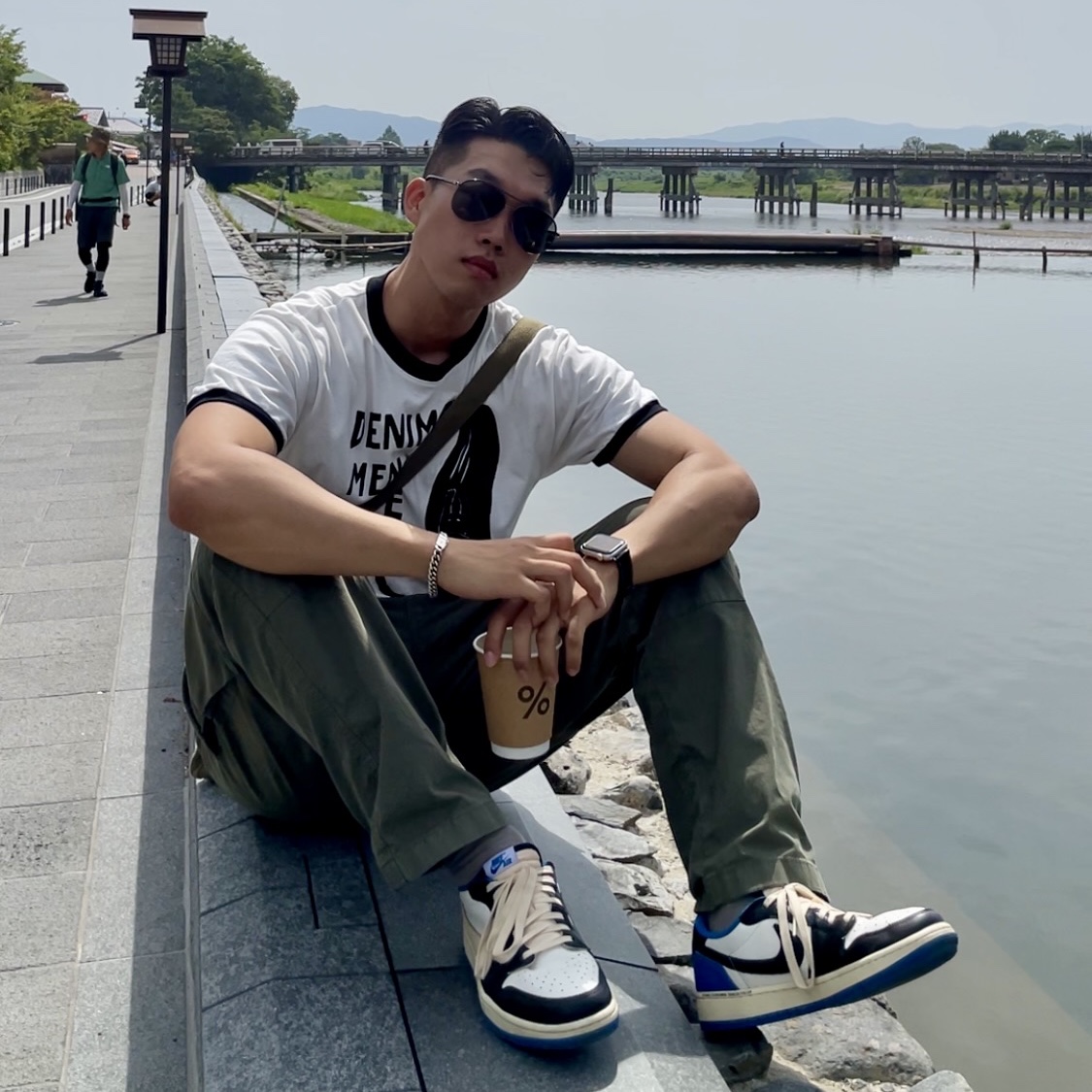 Jordan 1 x Travis Scott x Fragment Retro Low OG SP Military Blue 착용 스타일