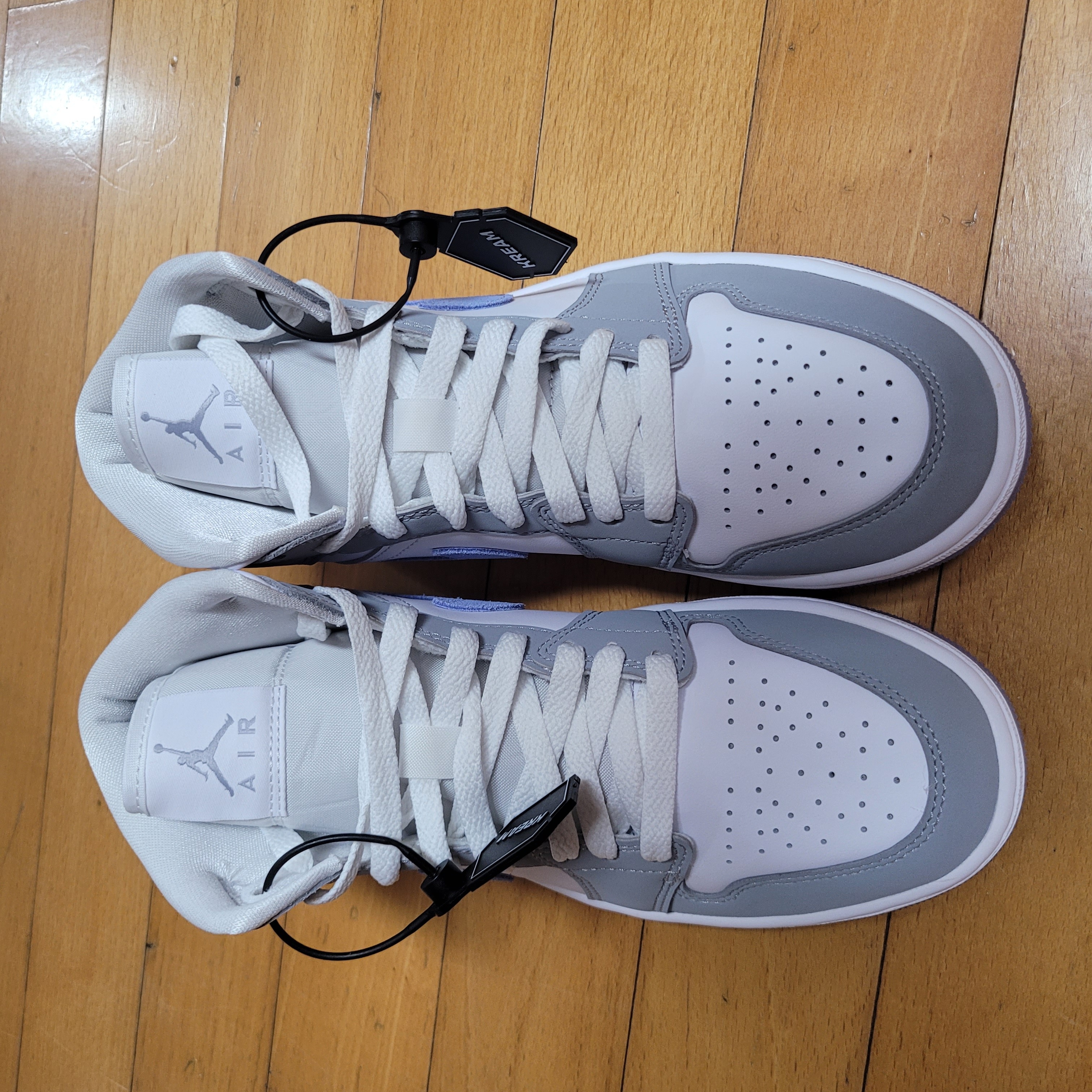 (W) Jordan 1 Mid Wolf Grey 착용 스타일 - 5