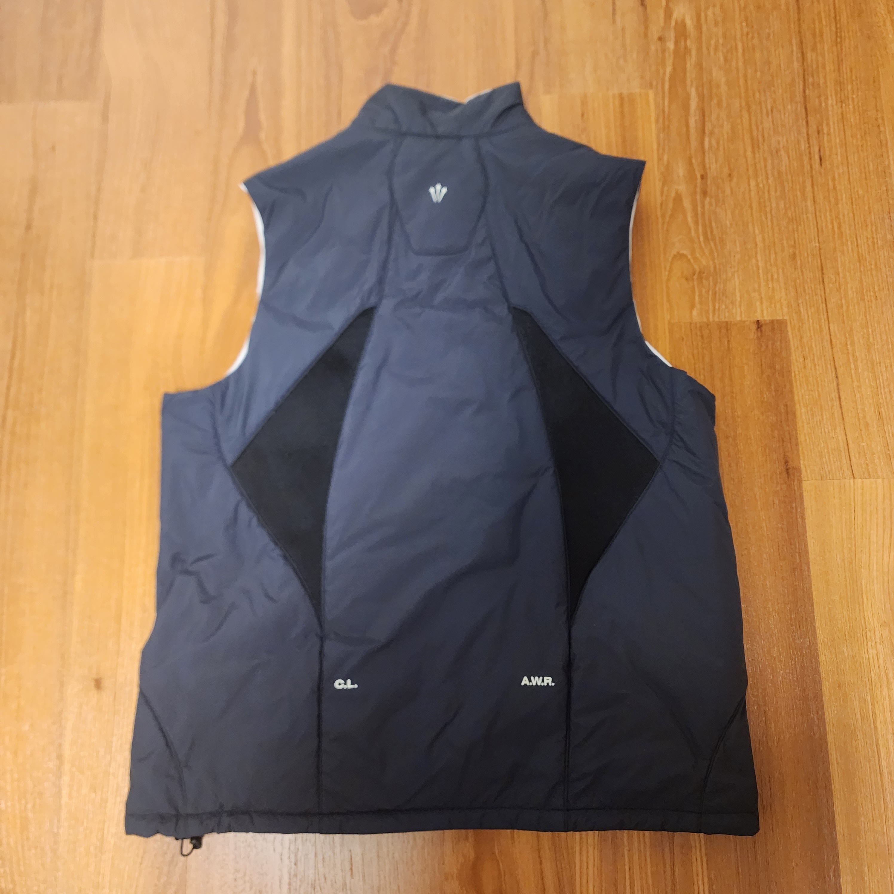 Nike x Drake Nocta NRG LR Reversible Vest Black (DR2663-010) 착용 스타일 - 4