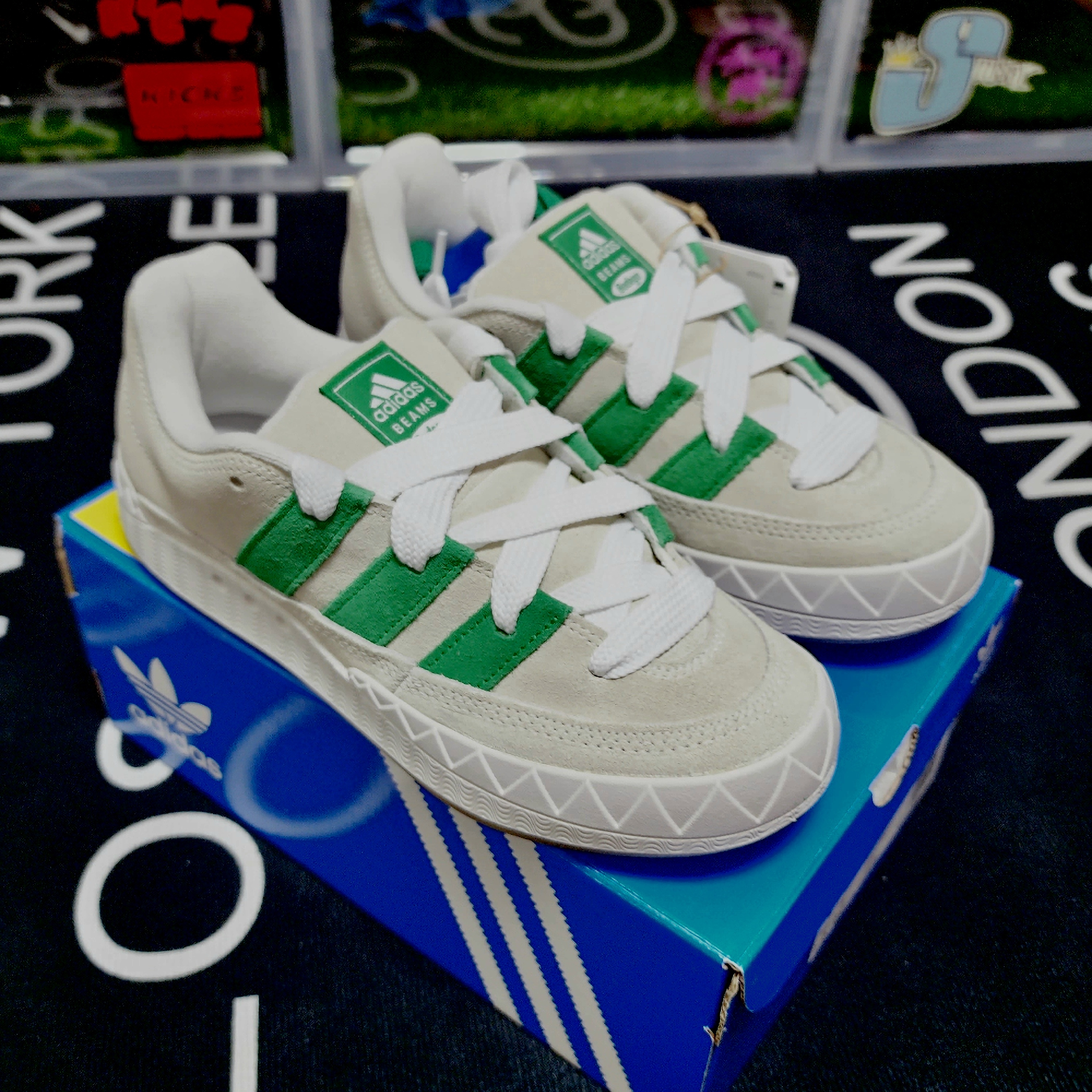 Adidas x Bodega x Beams Adimatic Off White Green 착용 스타일