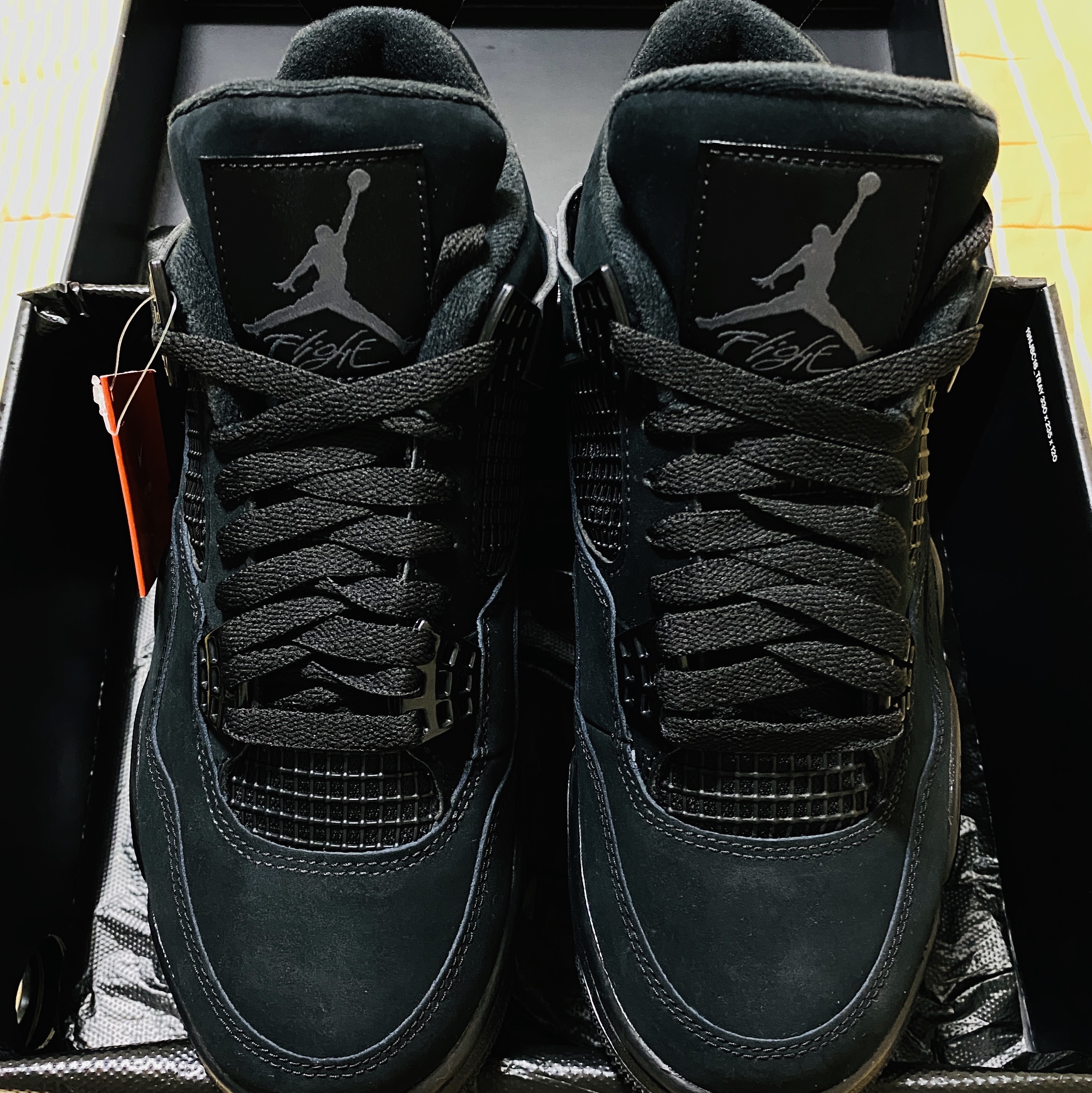 Jordan 4 Retro Black Cat 2020 착용 스타일 - 1
