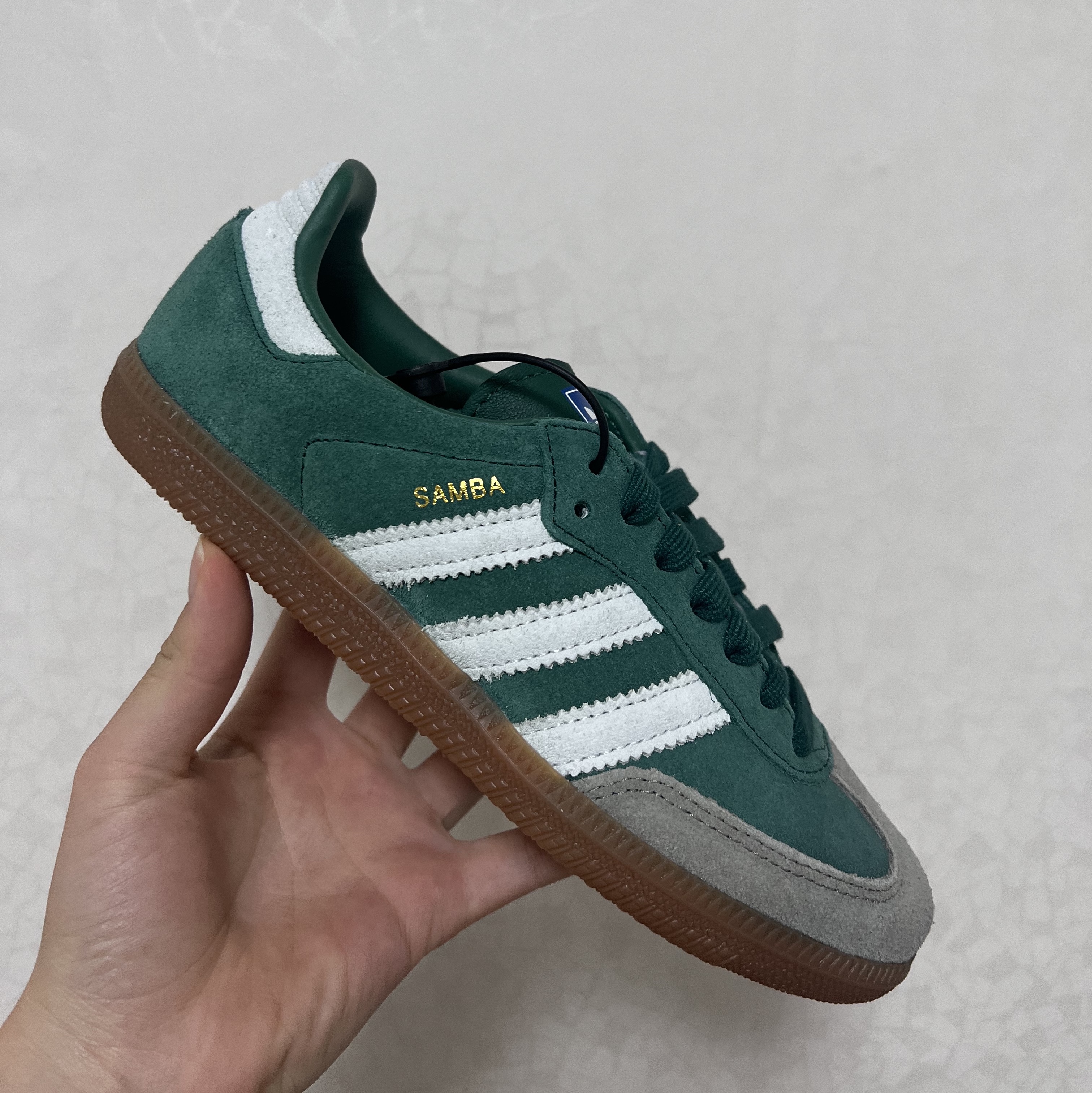 Adidas Samba OG Collegiate Green Gum 착용 스타일 - 1