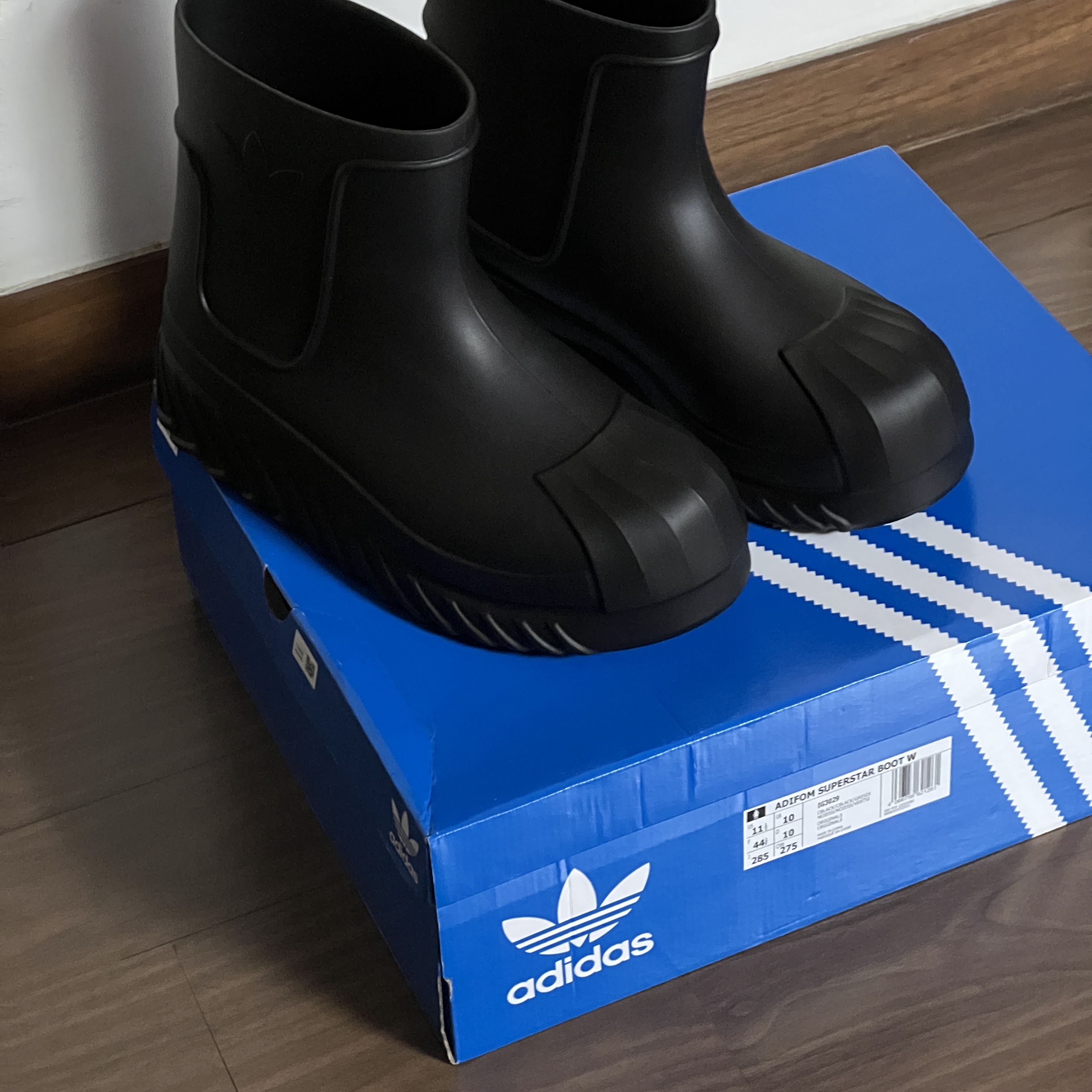 (W) Adidas Adifom Superstar Boot Black 착용 스타일
