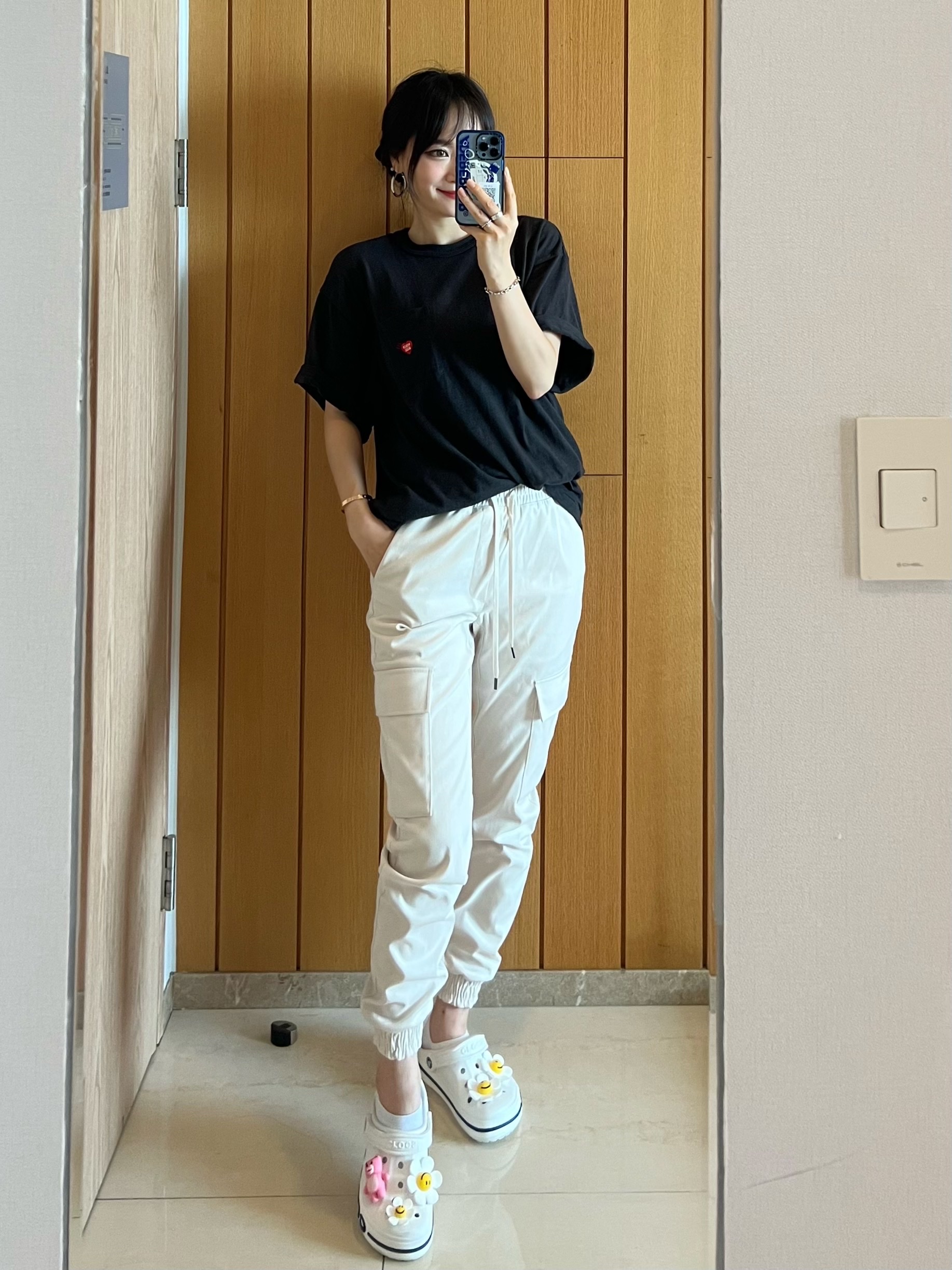 Human Made Pocket T-Shirt #2 Black, Casetify x Ader Error iPhone Sticker Magsafe Case Clear 착용 스타일