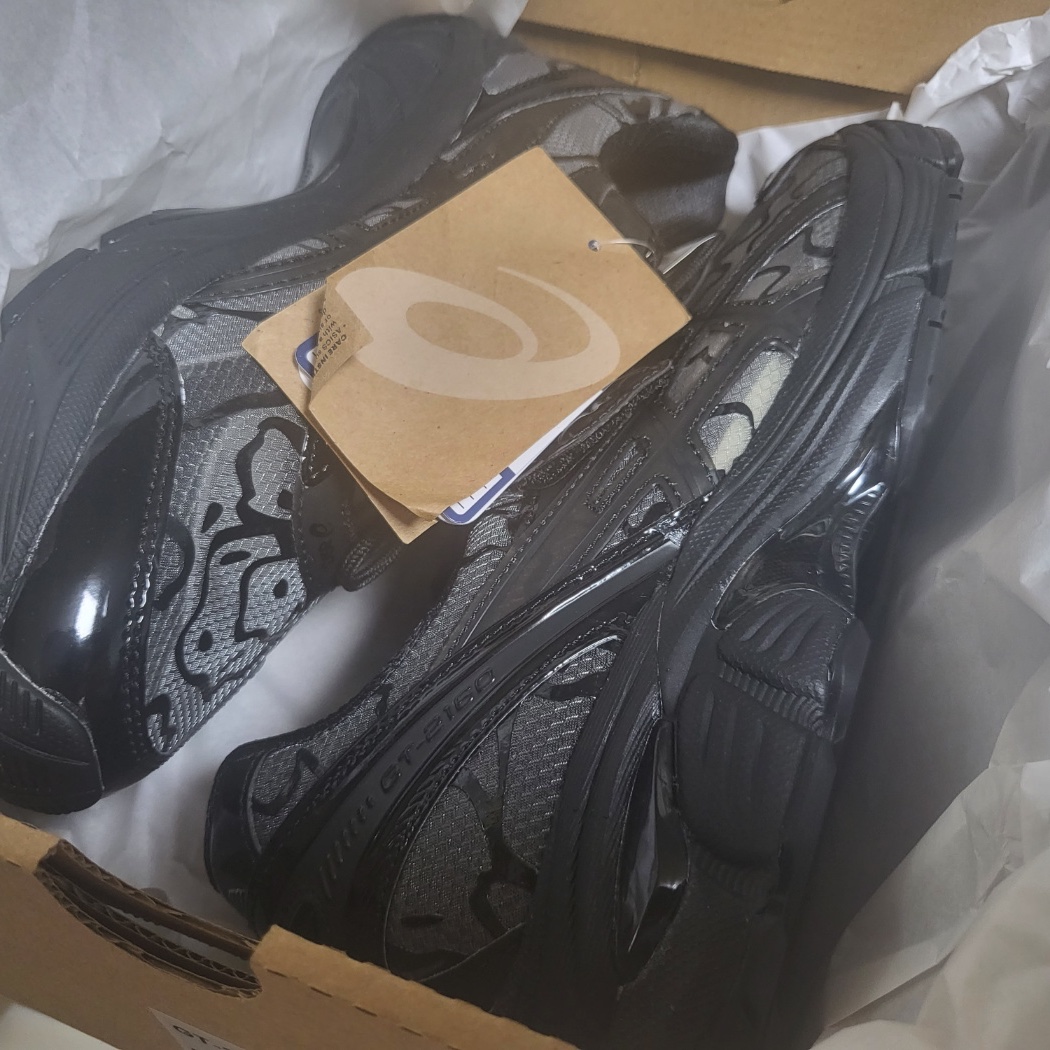Asics x Cecilie Bahnsen GT-2160 Black 착용 스타일