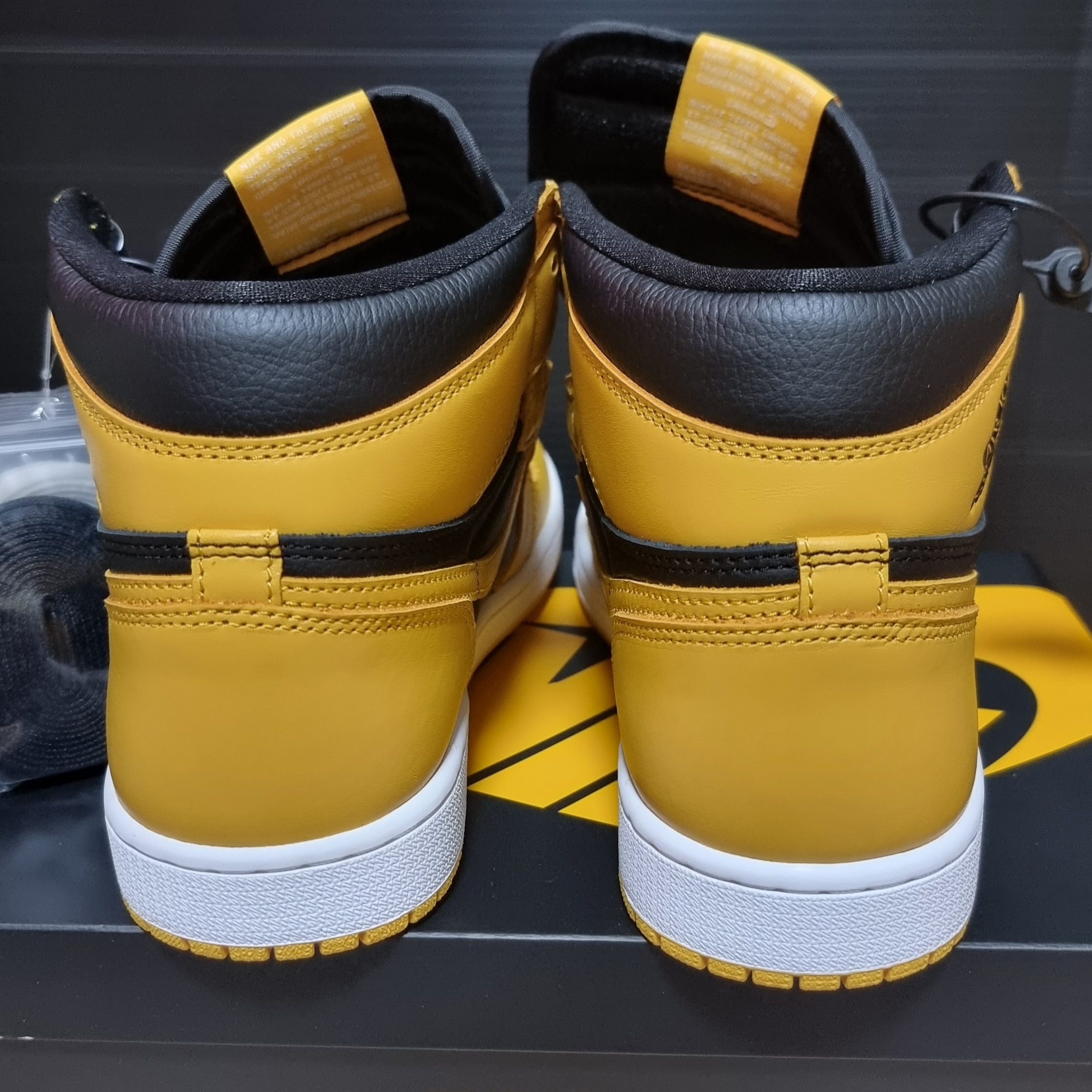 Jordan 1 Retro High OG Pollen 착용 스타일 - 4