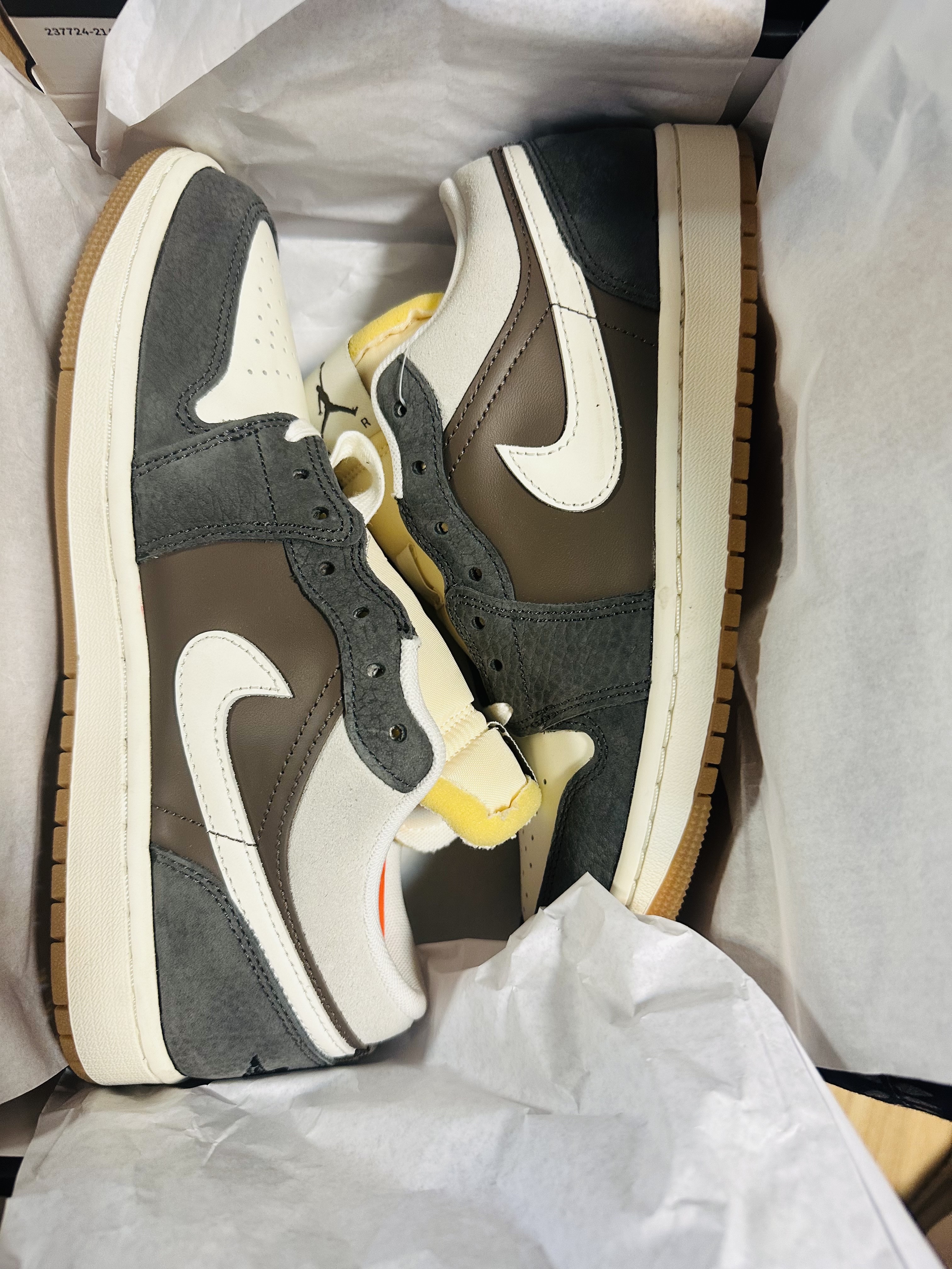 Jordan 1 Low Kkachi 착용 스타일