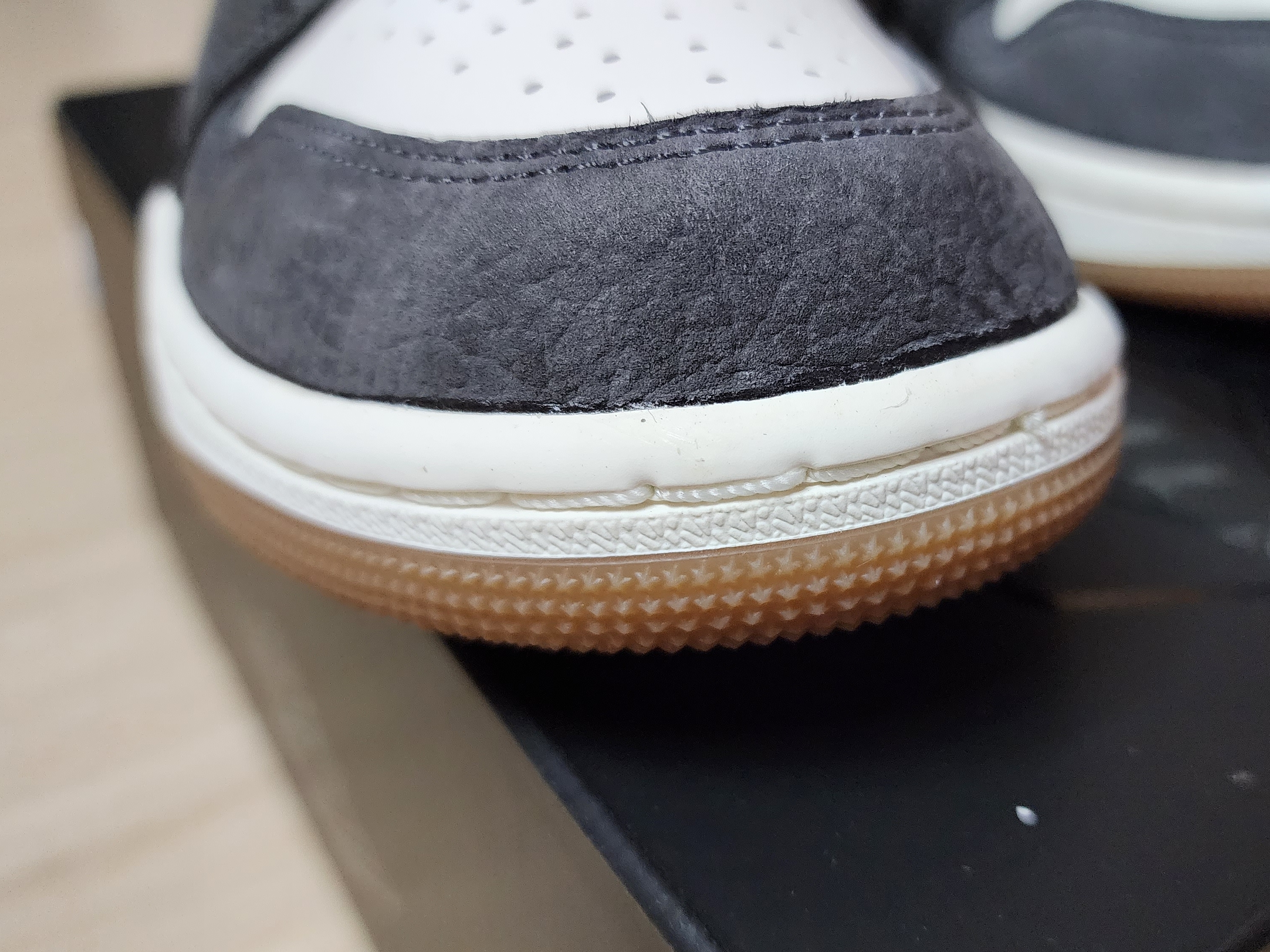 Jordan 1 Low Kkachi 착용 스타일 - 1