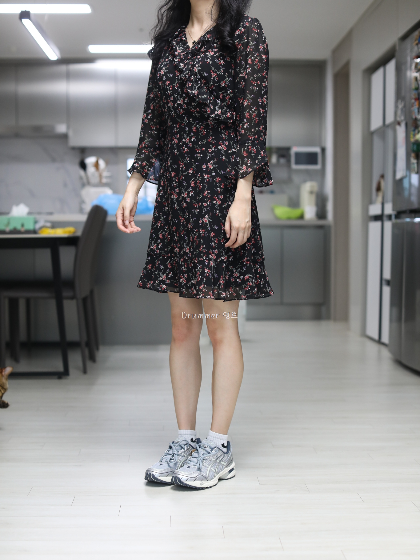 Asics Gel-1090 Piedmont Grey 착용 스타일