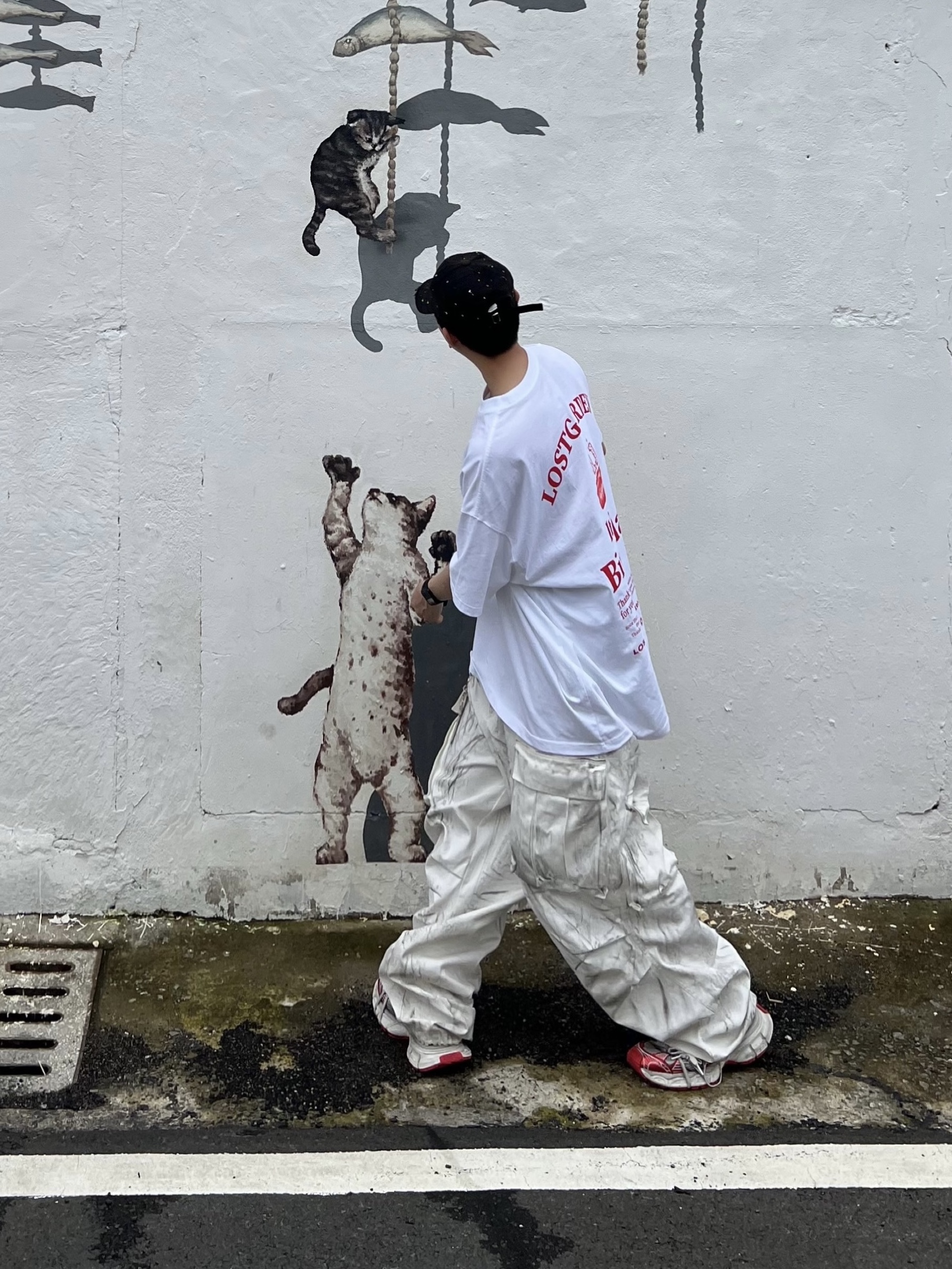 Balenciaga 3XL Sneakers White Red, Nos Couleurs 01 Cargo Pants Dirty Washing 착용 스타일 - 3