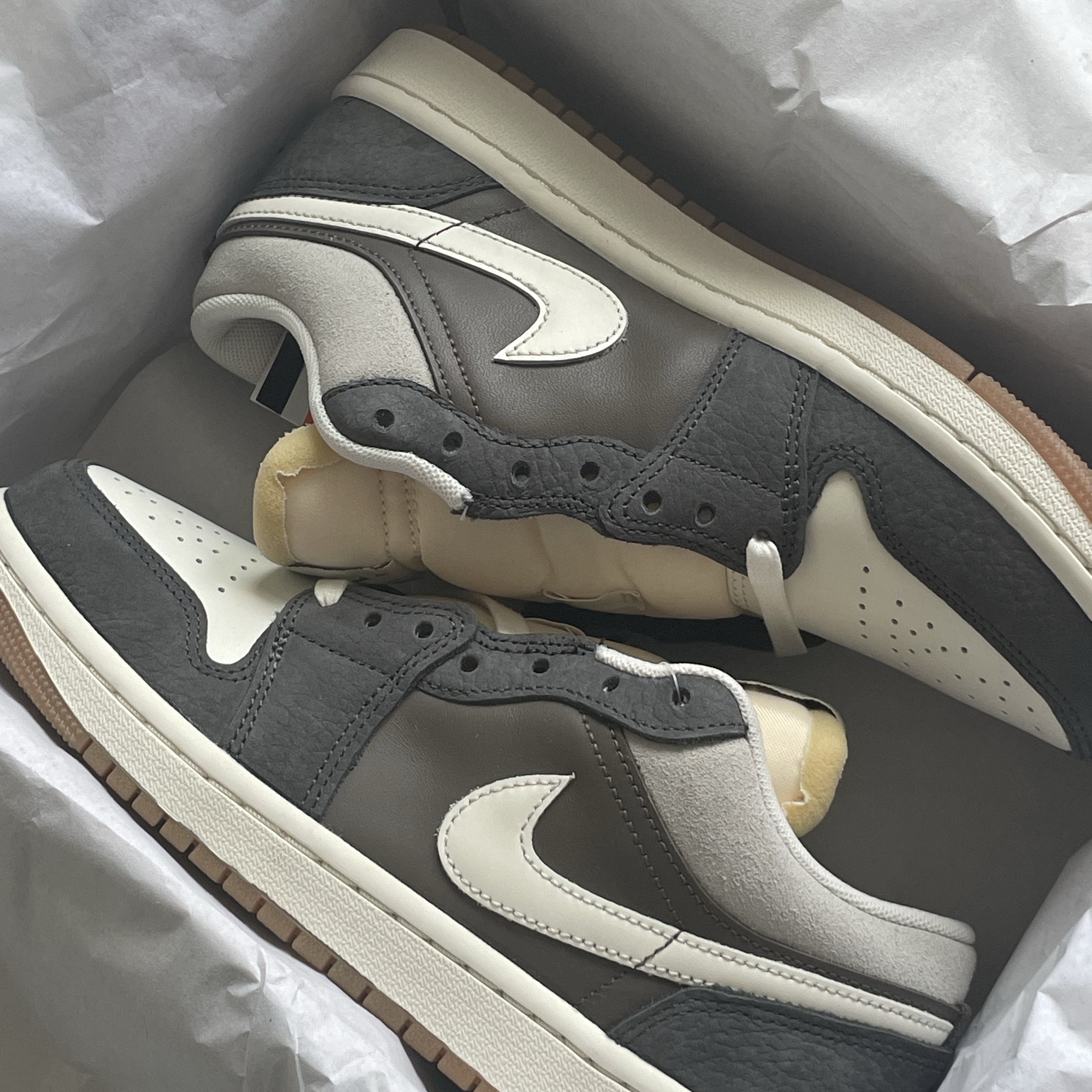 Jordan 1 Low Kkachi 착용 스타일