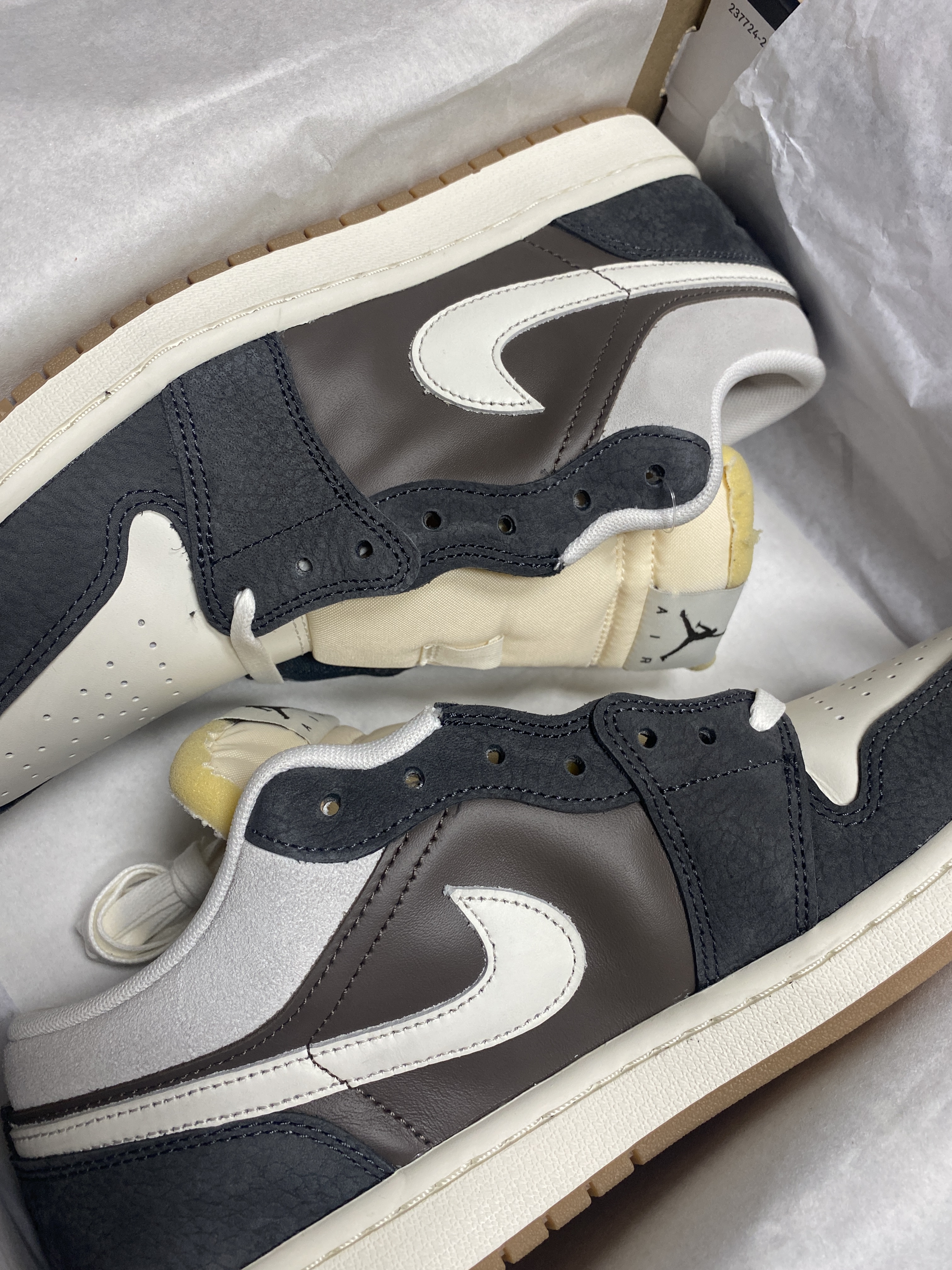 Jordan 1 Low Kkachi 착용 스타일